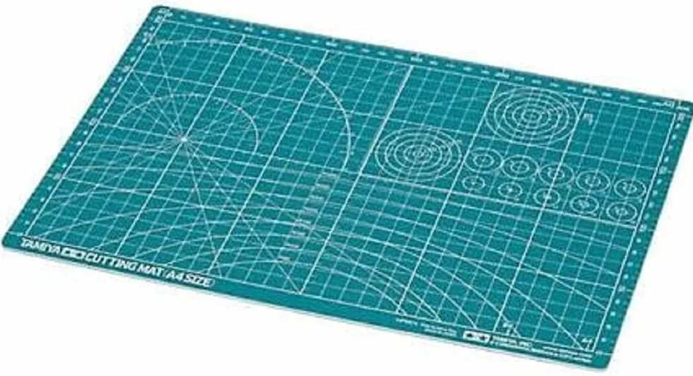 Tamiya Base di Taglio DIN-A4 Verde