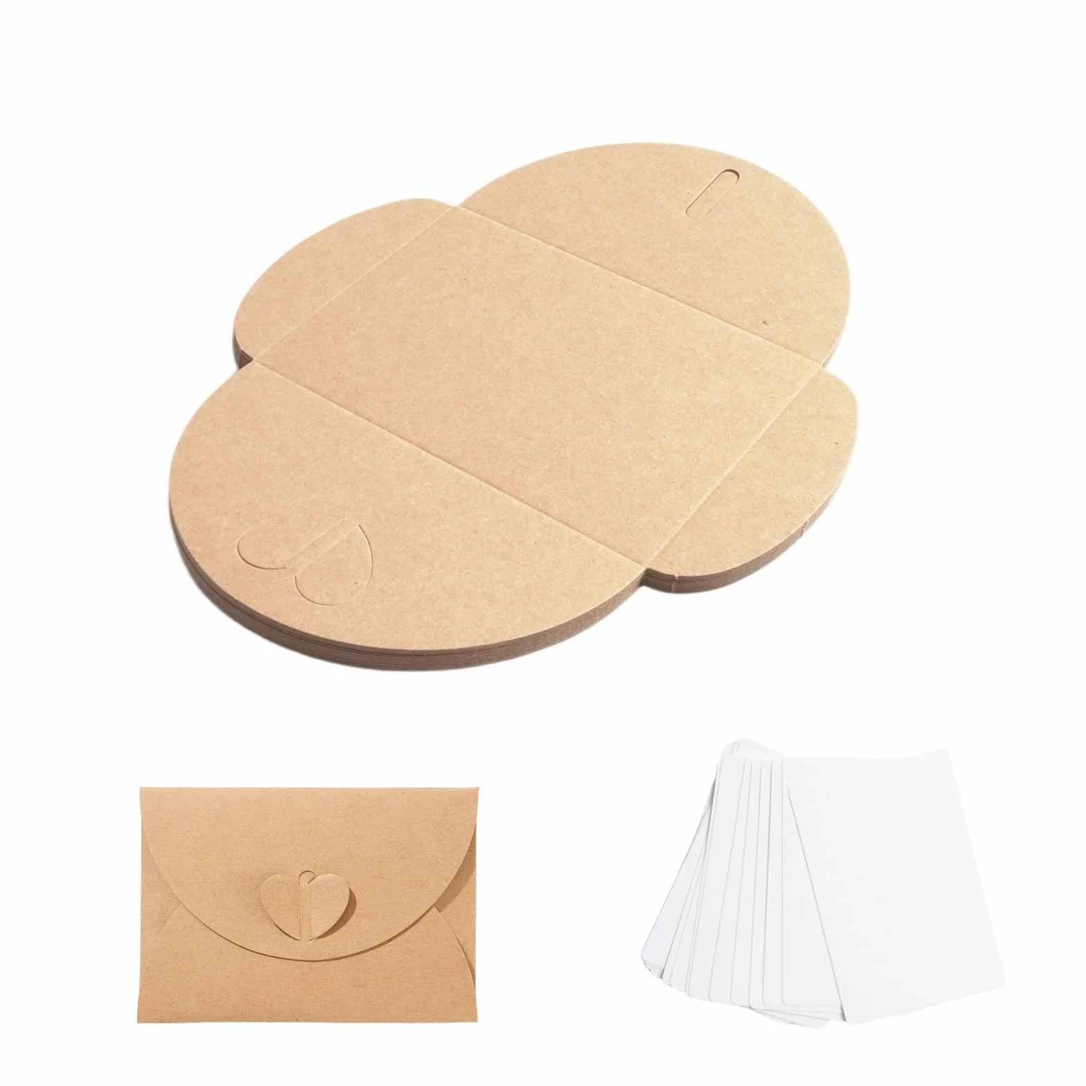 Buste Kraft Mini Con Chiusura Cuore e Cartoncini Bianchi Vintage Per Biglietti Regalo Feste Natale Compleanno