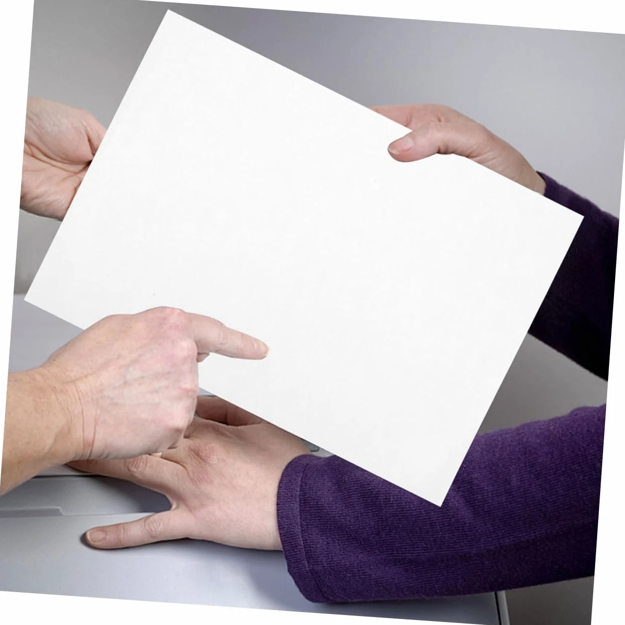 Carta Adesiva Stampabile A4 100 Fogli Carta Termoadesiva Leggera per Etichette e Stampanti Laser