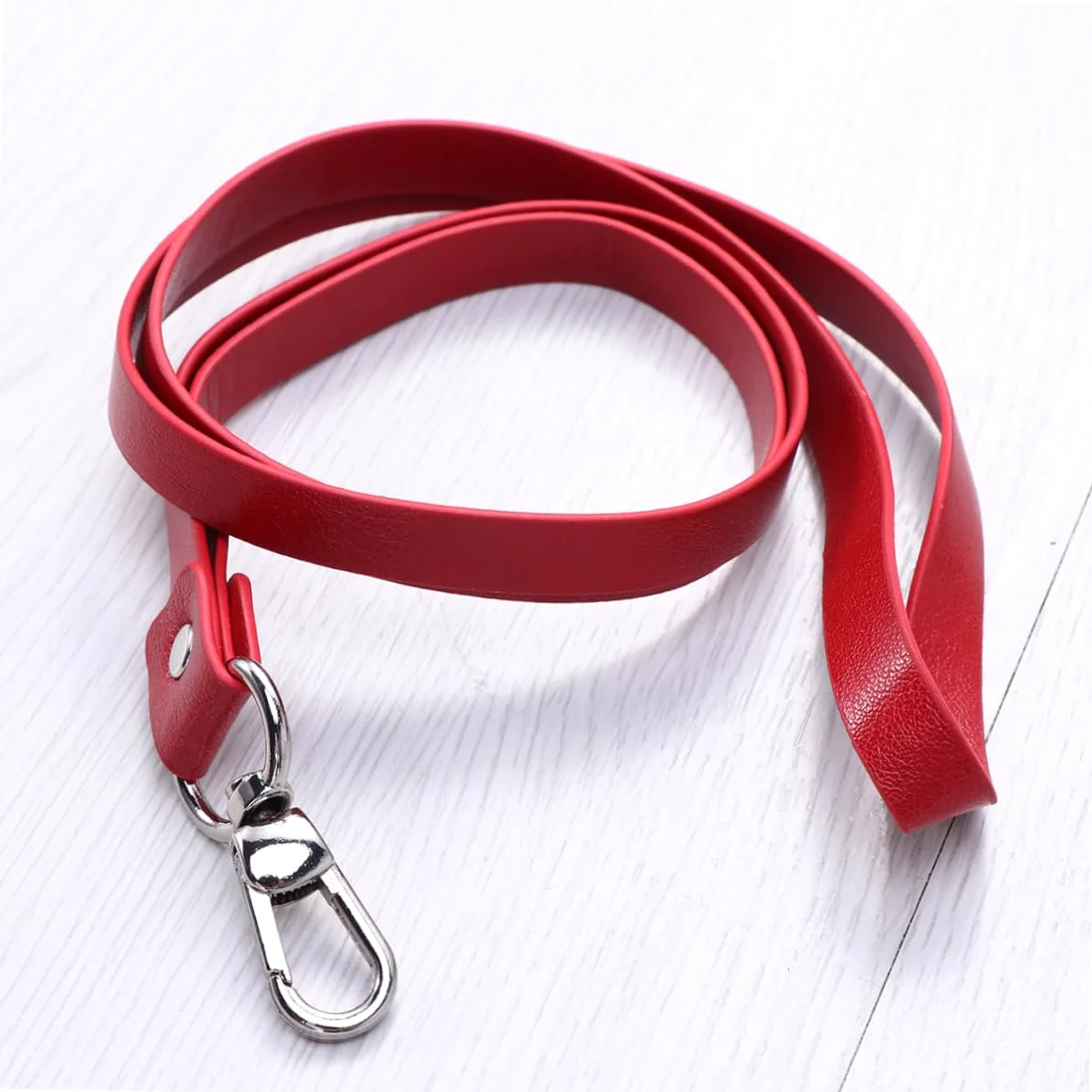 Tofficu Porta Badge Verticale Da 3 Pezzi Con Custodia in Pelle Porta Badge Con Cordino Clip Girevole Rosso