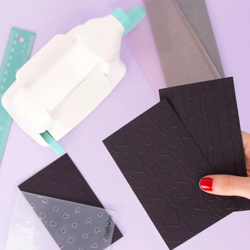 Craftelier 25 Fogli Cartoncino Nero A4 250gsm Liscio per Fustellatura, Biglietti, Scrapbooking