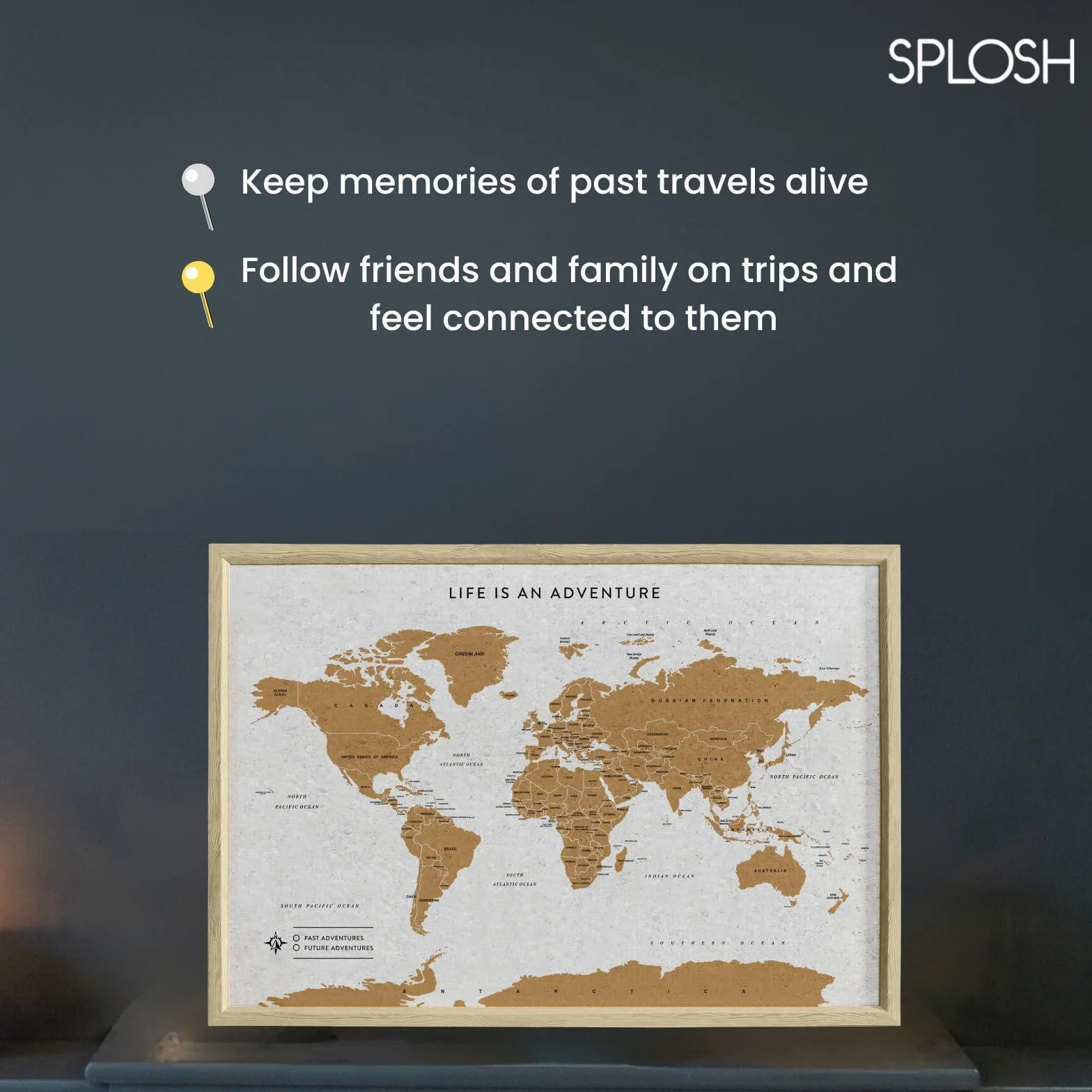 Splosh Mappa da Viaggio - Bacheca Mappa del Mondo da Scrivania con Puntine in Cornice di Legno Bianco Bacheca in Sughero Mappa del Mondo con 100 Puntine in 2 Colori per Segnare le Tue Avventure