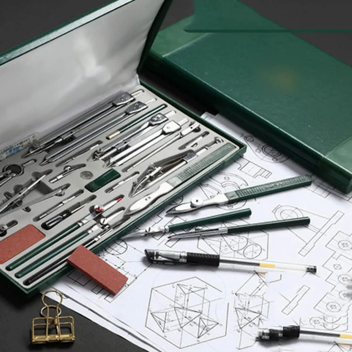 Set 23 Compassi In Acciaio Inox Per Disegnare Cerchi E Misurare Angoli | Modello Di Grandi Dimensioni (15x28,3 Cm), Adatto Alla Progettazione Architettonica E Ingegneristica