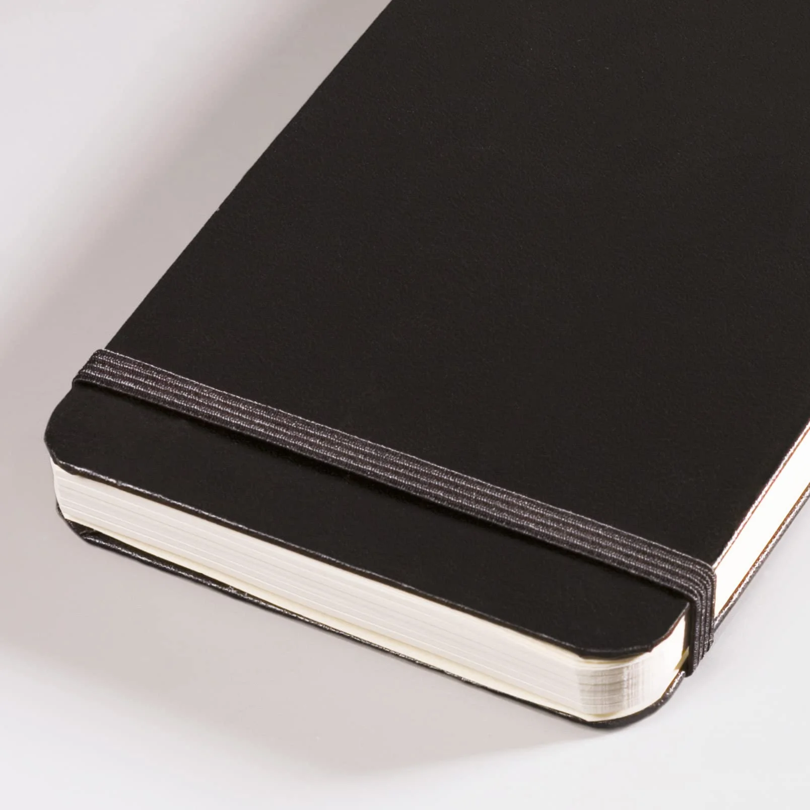 LEUCHTTURM1917 Blocco note Pocket A6 Copertina rigida 184 pagine numerate Puntini Port Red