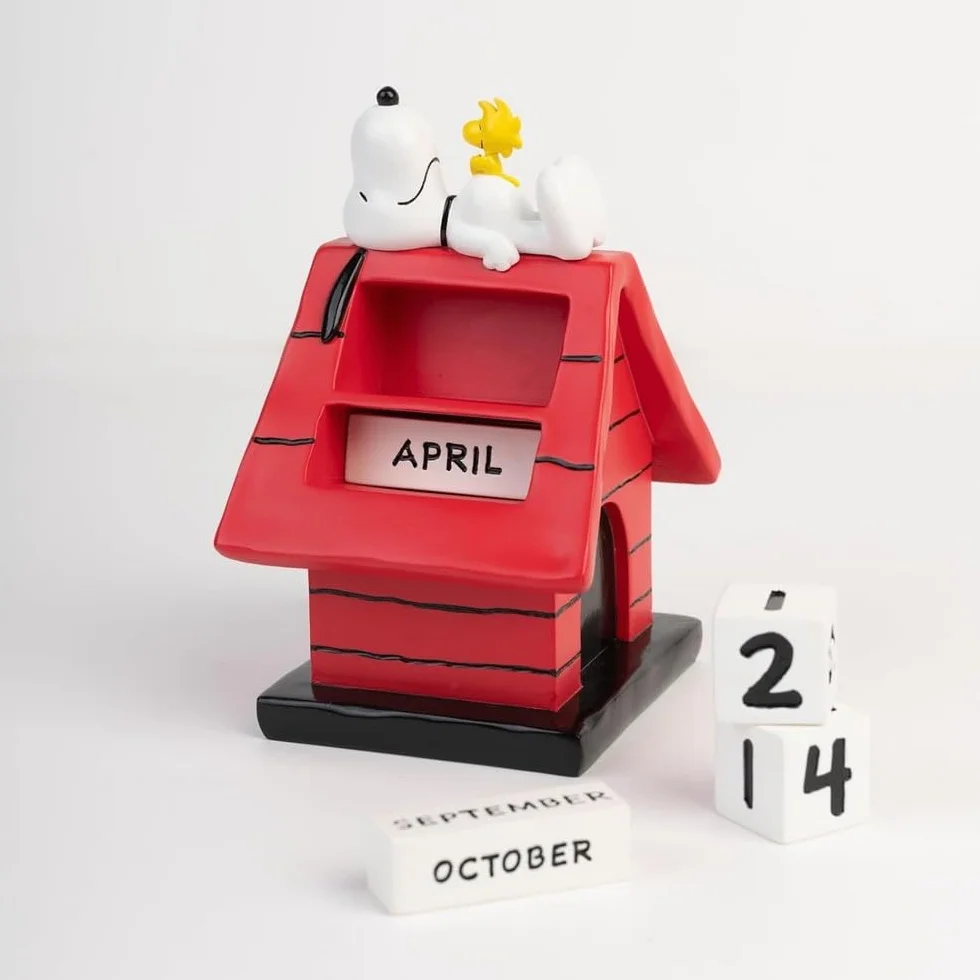Grupo Erik Calendario Perpetuo Snoopy 3D - Calendario da Tavolo Perpetuo per Bambini | Decorazione da Scrivania per Fans: Regalo Snoopy Gadget Peanuts Casa 9,5 x 15 x 11 cm