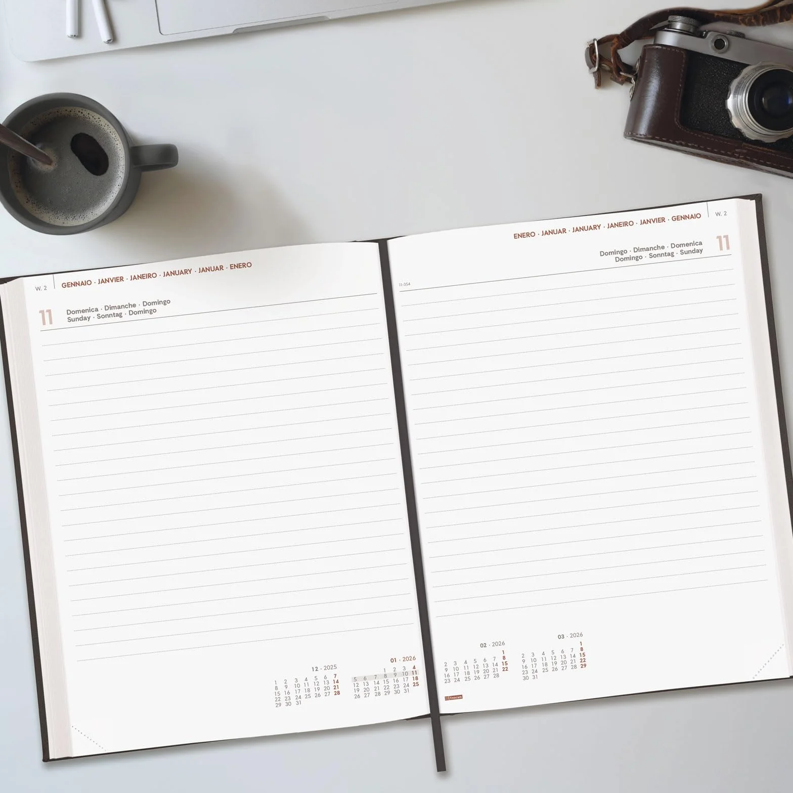 Finocam - Agenda 2026 2 Pagine per Giorno | Gennaio - Dicembre 12 mesi | Agenda Annuale 2026 | Rilegata con Copertina Rigida Imbottita Milano - Nero - Internazionale, Grande Y12-210x270 mm
