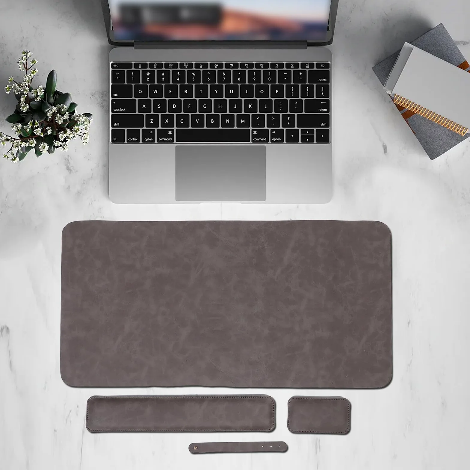Toddmomy Set Poggiapolsi per Tastiera e Mouse 70X35 CM in Materiale Resistente Tappetino Ergonomico Antiscivolo per Ufficio e Gaming Allevia Affaticamento e Protegge Polsi Durante Lunghe