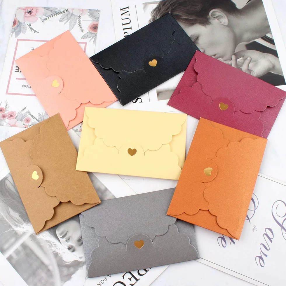 Mini Buste di Carta Kraft 42 Pezzi Colorate Retro per Carte Regalo Invito Matrimonio