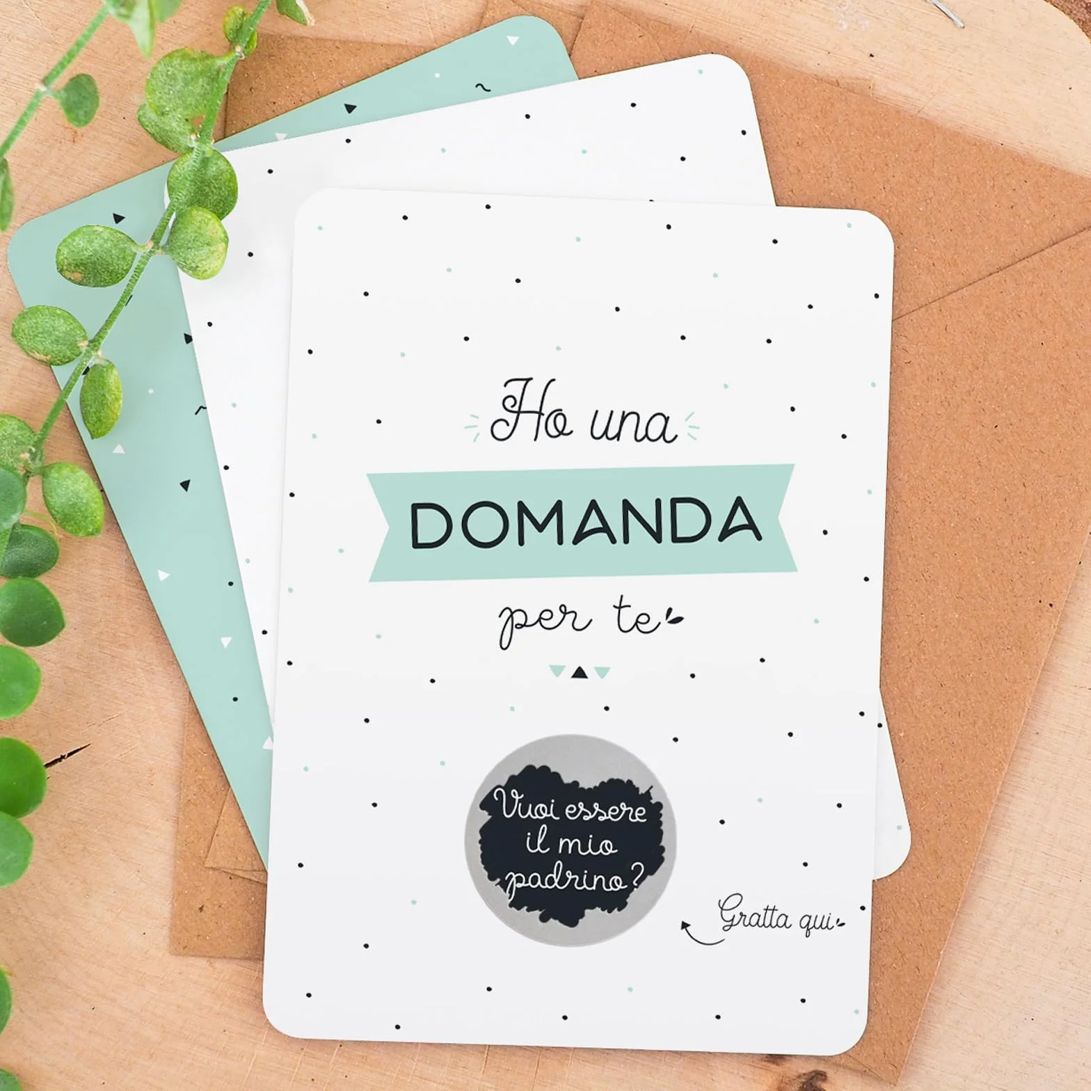 Manahia Set 2 Biglietti Gratta e Vinci Padrini Idea Originale per Chiedere e Annunciare il Battesimo Buste Kraft