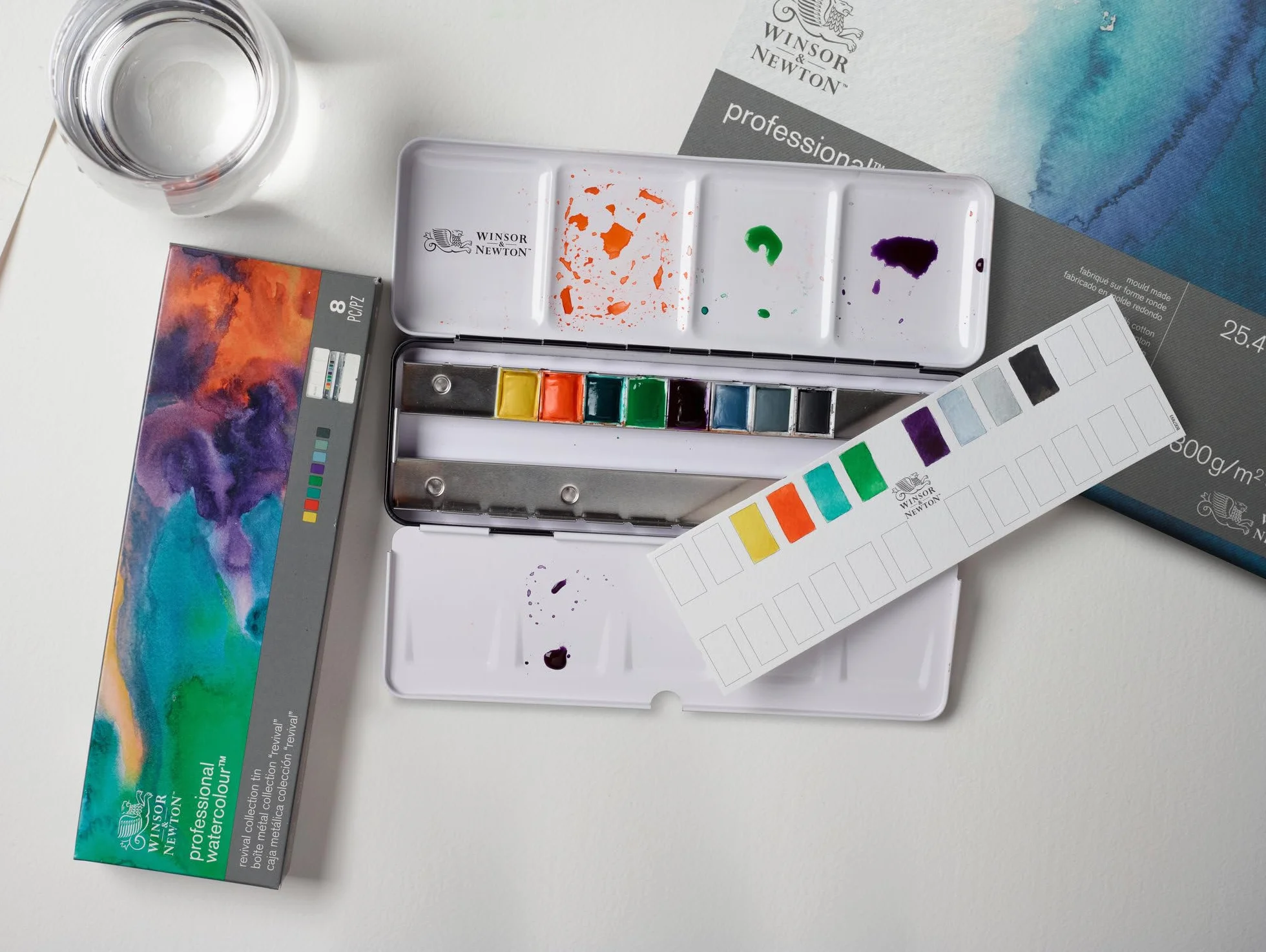 Winsor & Newton 0190824 Matite professionali per acquerello, Scatola di metallo, Collezione Revival - Set di 8 mezzi godet