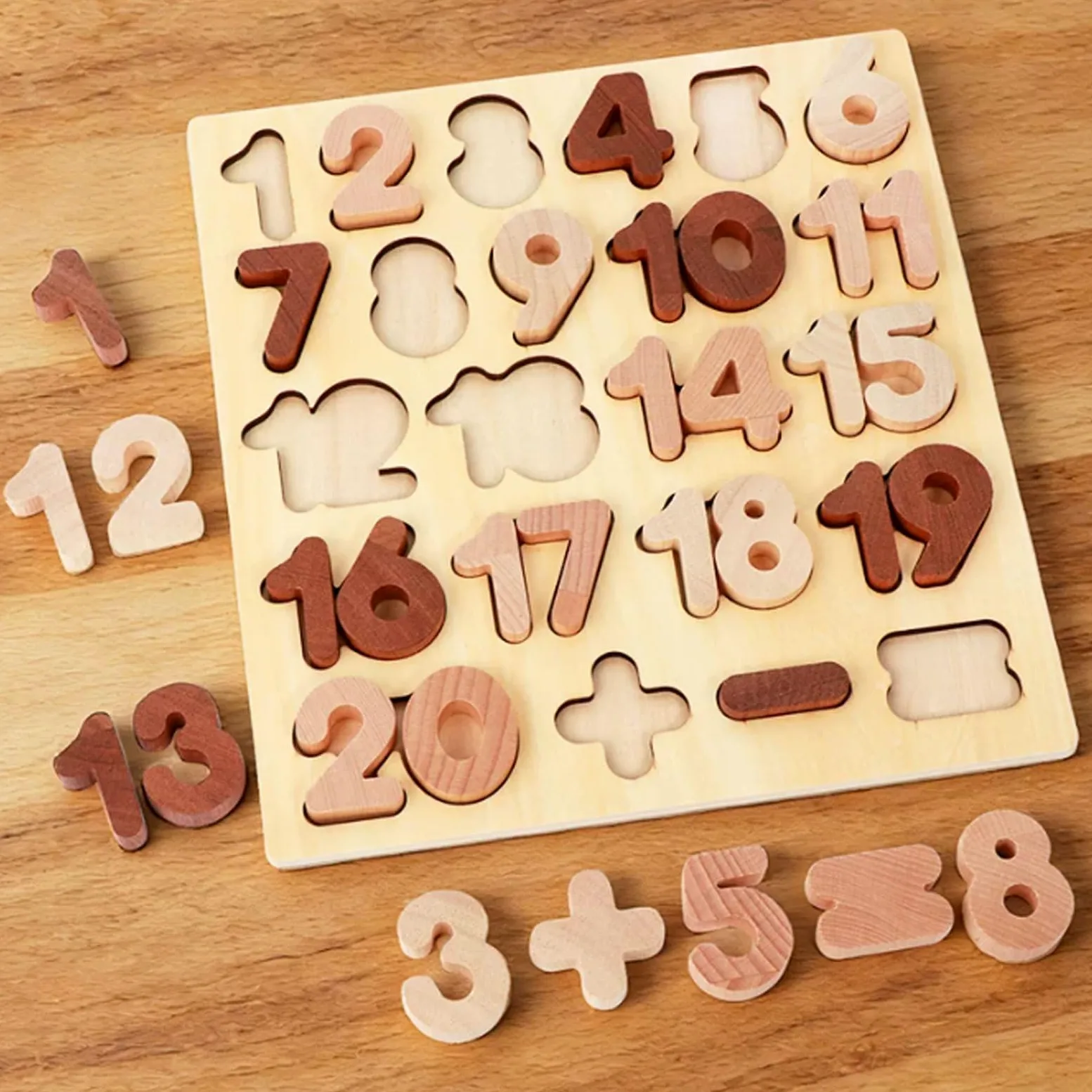 Puzzle in Legno Montessori con Alfabeto e Numeri | Sorter di forme di lettere e numeri in legno multi-tono naturale maiuscole e minuscole ABC 0-20