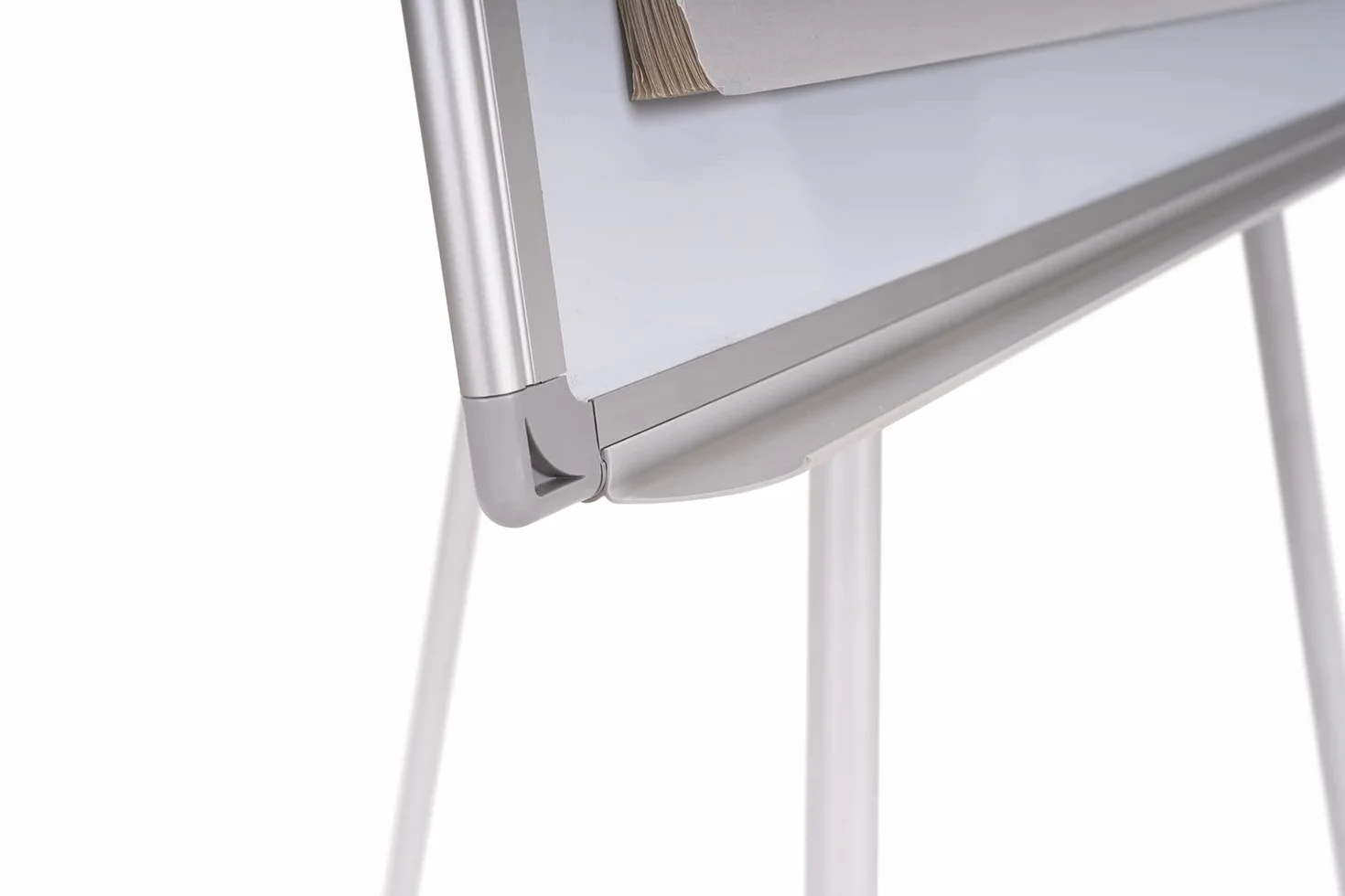 Lavagna Portablocco Magnetico Grigia, Lavagna A Fogli Mobili Treppiede Economico, Cornice in Aluminio Anodizzato, Dimensioni Pannello Euro - 700 x 1000 mm