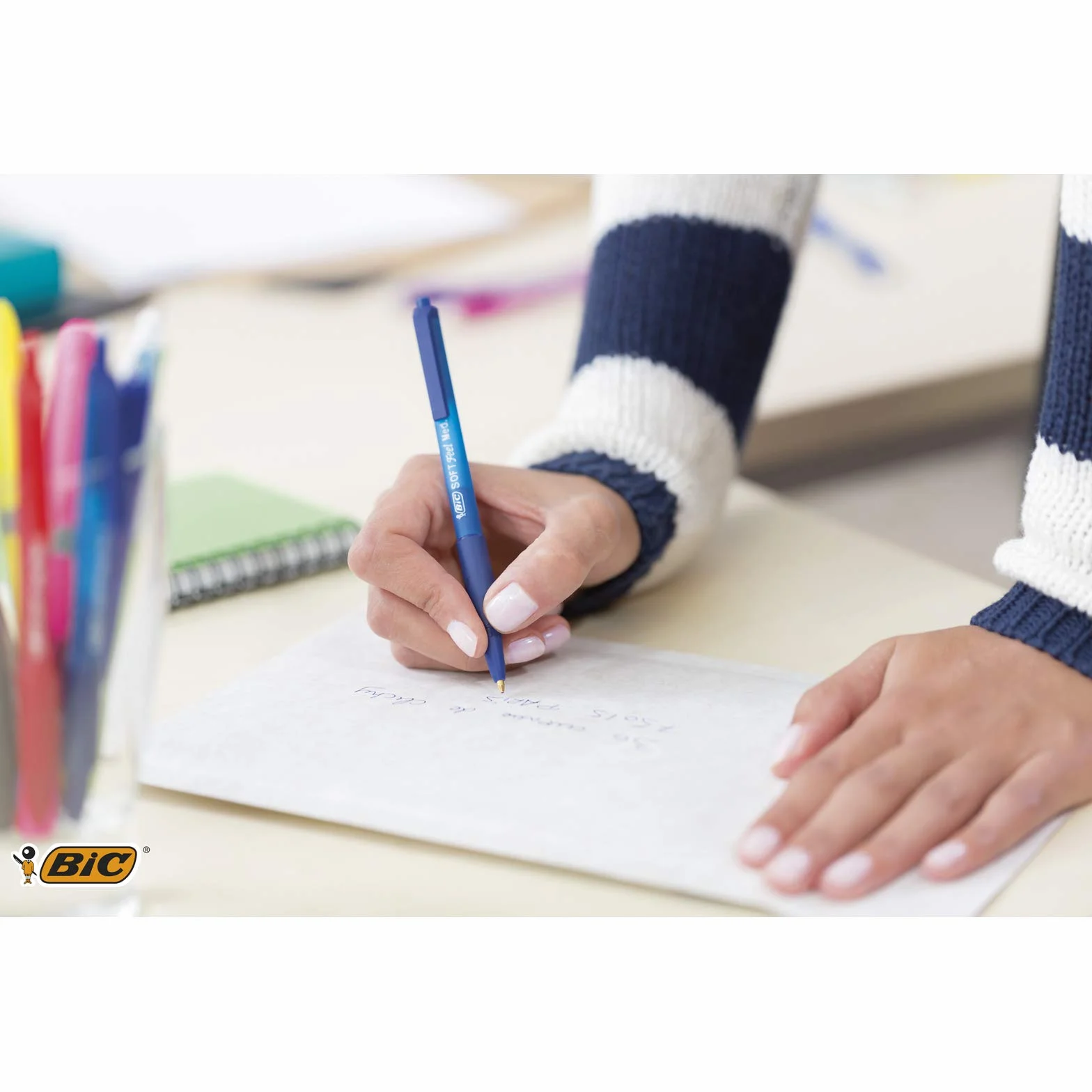 BIC Soft Feel Clic Grip Penne a Sfera a Scatto Punta Media 1.0mm Nero Confezione 36 Pezzi