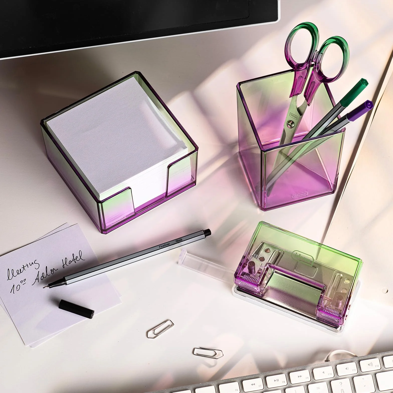 Idena Perforatrice con Guida di Arresto per 10 Fogli, 11,3 x 6 x 5,2 cm, Viola-Verde