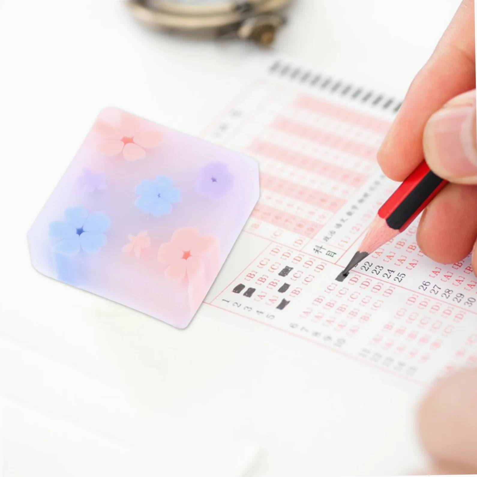 NUOBESTY 96pezzi Jelly Erasers e Divertenti Per Scuola e Cancellini Kawaii Animati Accessori Per Scrittura e