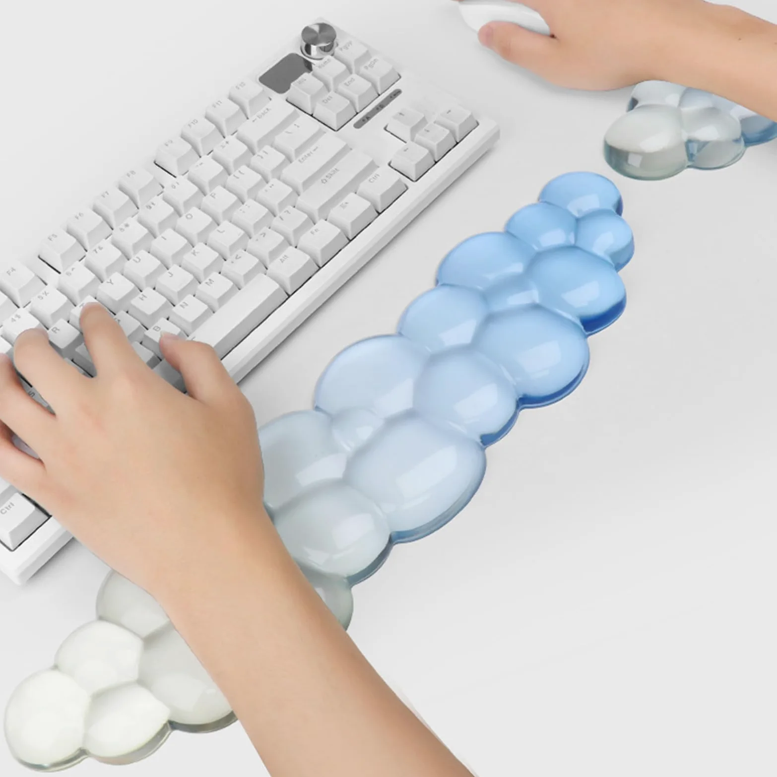 Set da polso ergonomico con motivo a nuvole, per computer e tastiera in morbido silicone, con texture flussi d'aria