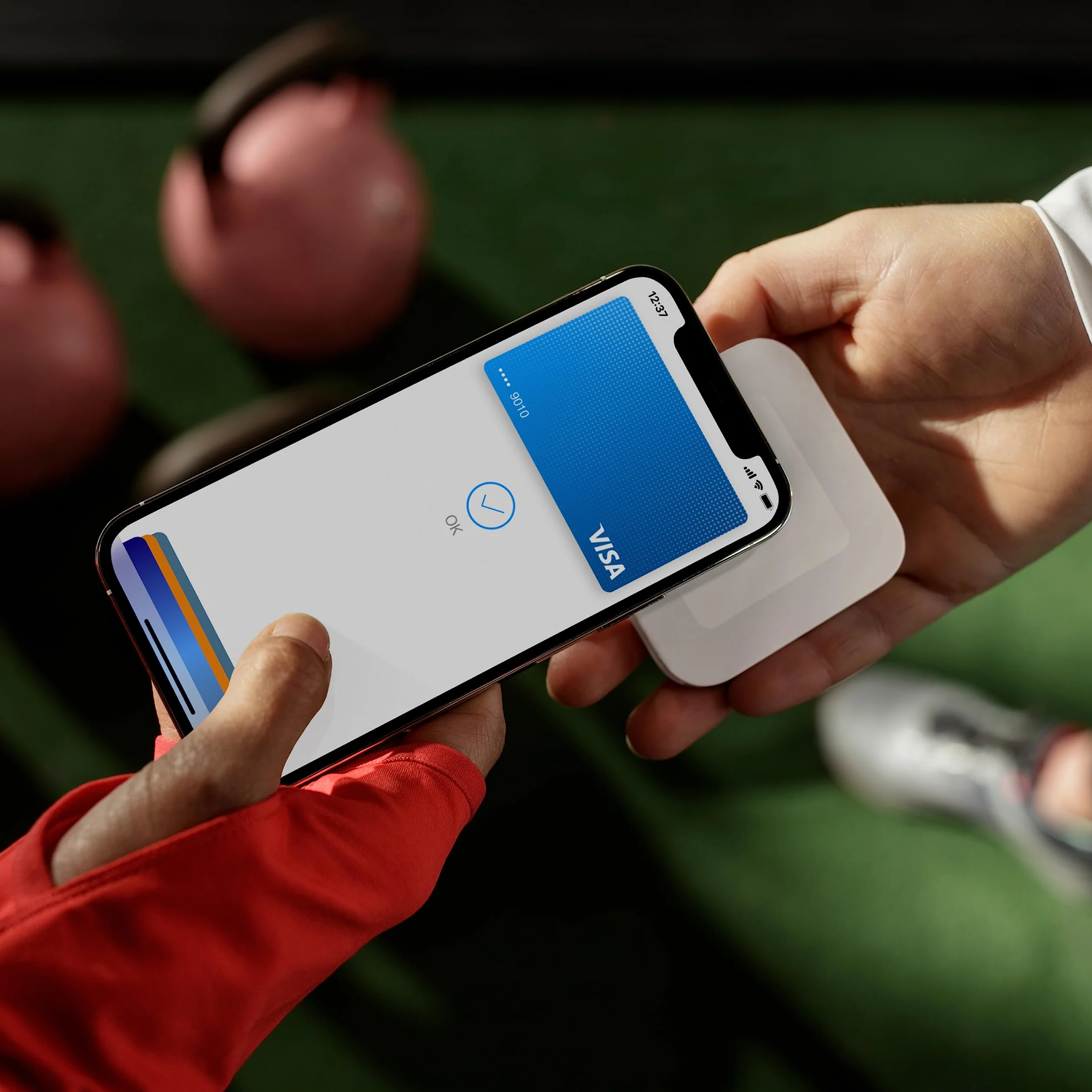 Square Reader (2a generazione) Accetta pagamenti con chip e senza contatto ovunque tu voglia