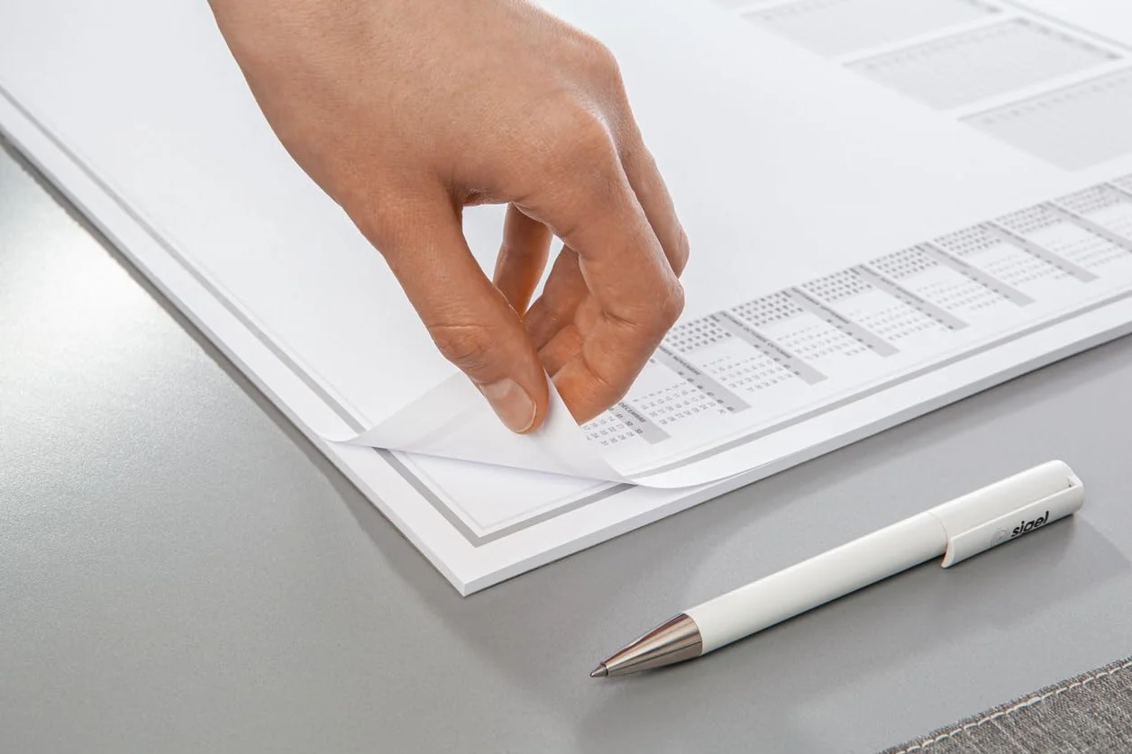 SIGEL H6355 Sottomano di carta planner settimanale lilla A2 2026/2027/2028 DE/EN/NL 30 foglie FSC