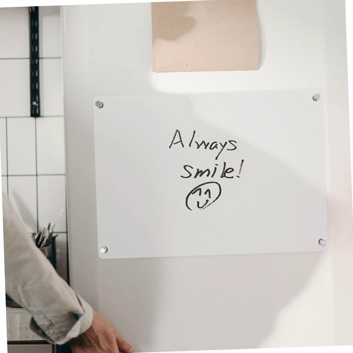 NUOBESTY Lavagna Magnetica Bianca per Frigorifero in Acrilico, Cancellabile a Pennarello, Scrittura Riutilizzabile, Pannello Portatile per Memo