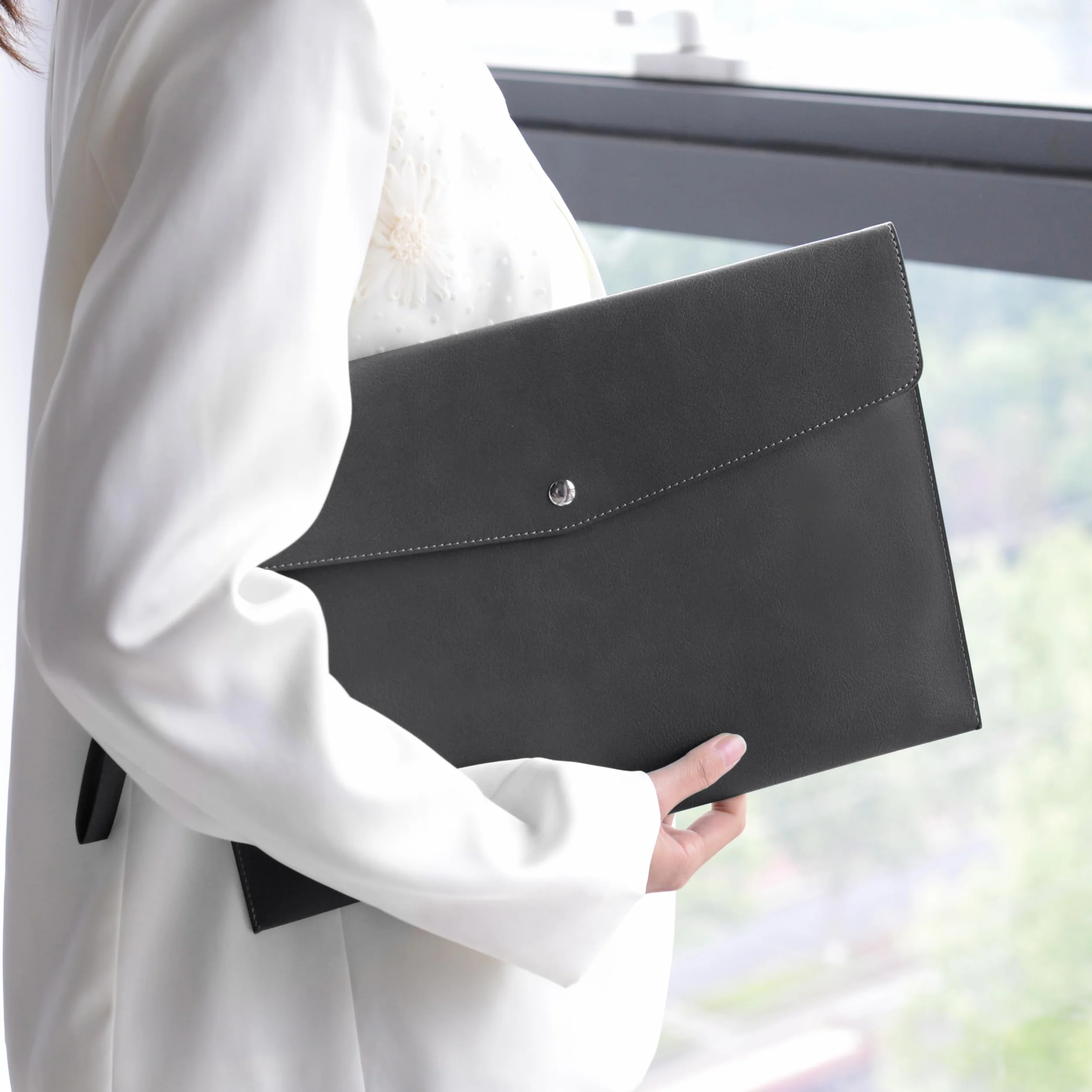 Wonderpool A4 Cartelle Portadocumenti Busta in PU Pelle Alta Capacità Multifunzione Portafoglio per Carta Lettera Cancelleria Organizer e Custodia per Tablet PC (Grigio scuro)