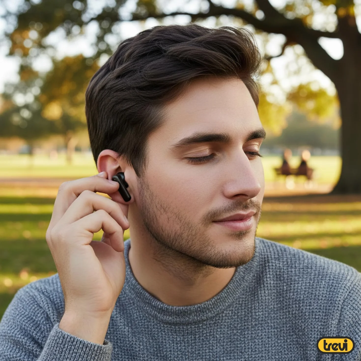 Trevi EAR 100 AID Cuffie Wireless con Traduzione Simultanea AI, ANC/ENC, Display Touch, Audio Hi-Fi, Custodia Ricarica USB-C, Controlli Smart, Nero