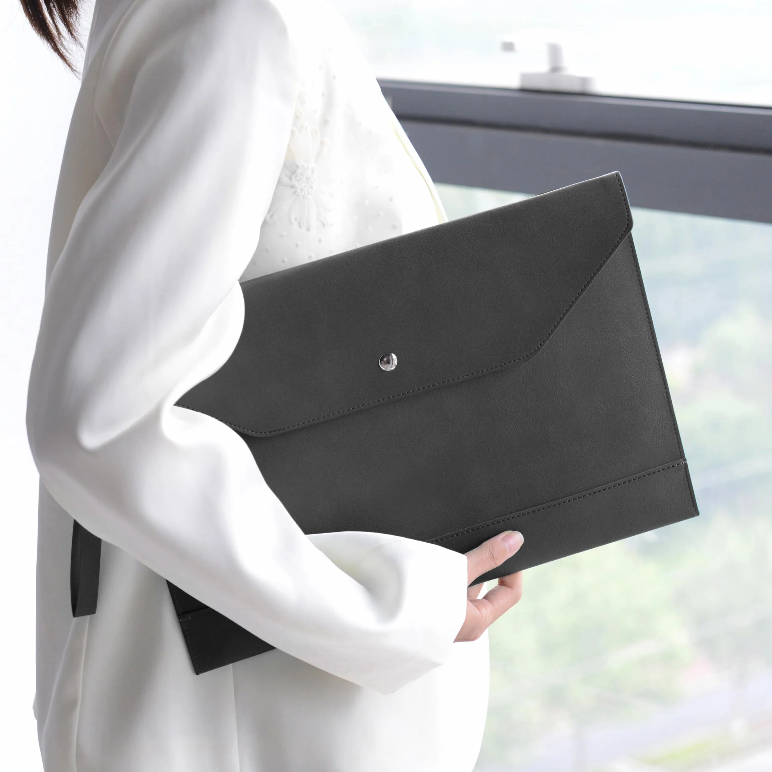 Portadocumenti A4 in Pelle Sintetica Alta Capacità per Portfolio e Tablet PC Grigio Scuro