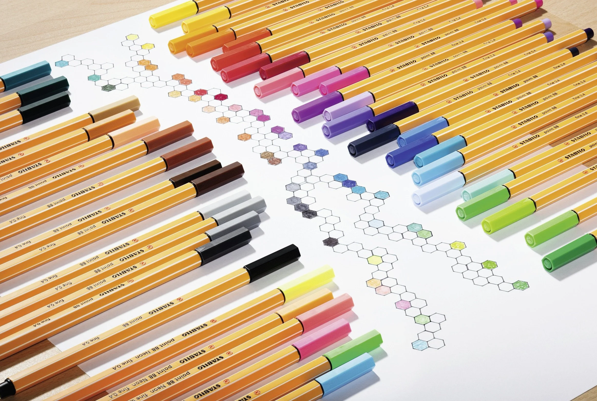 STABILO point 88 Fineliner Rollerset 25 Colori Assortiti ARTY Edition