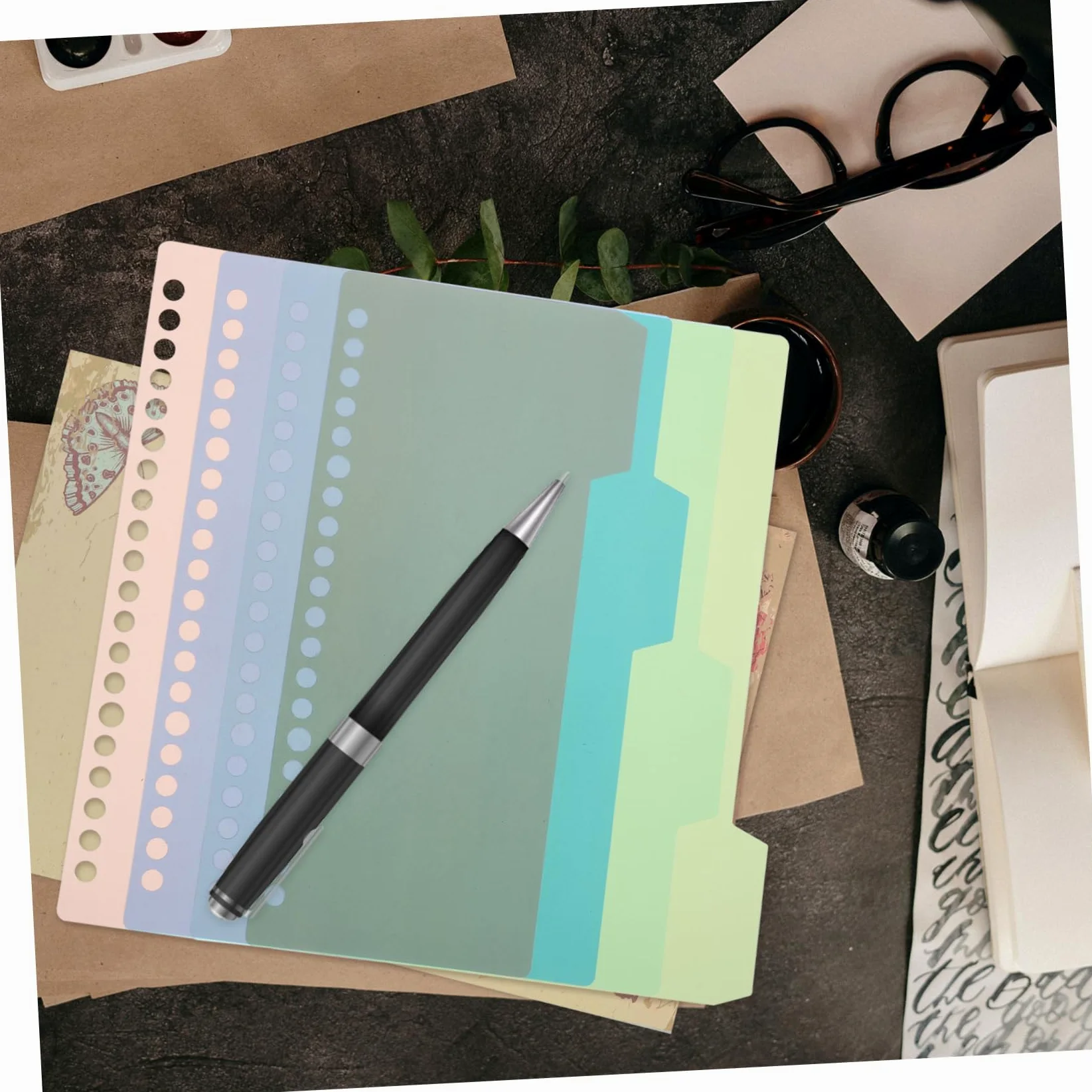 128 Pezzi Divisori per Raccoglitori Colori per Documenti e Quaderni Organizer Ufficio e Casa per Separare e Segnare Pagine con Design e Resistente