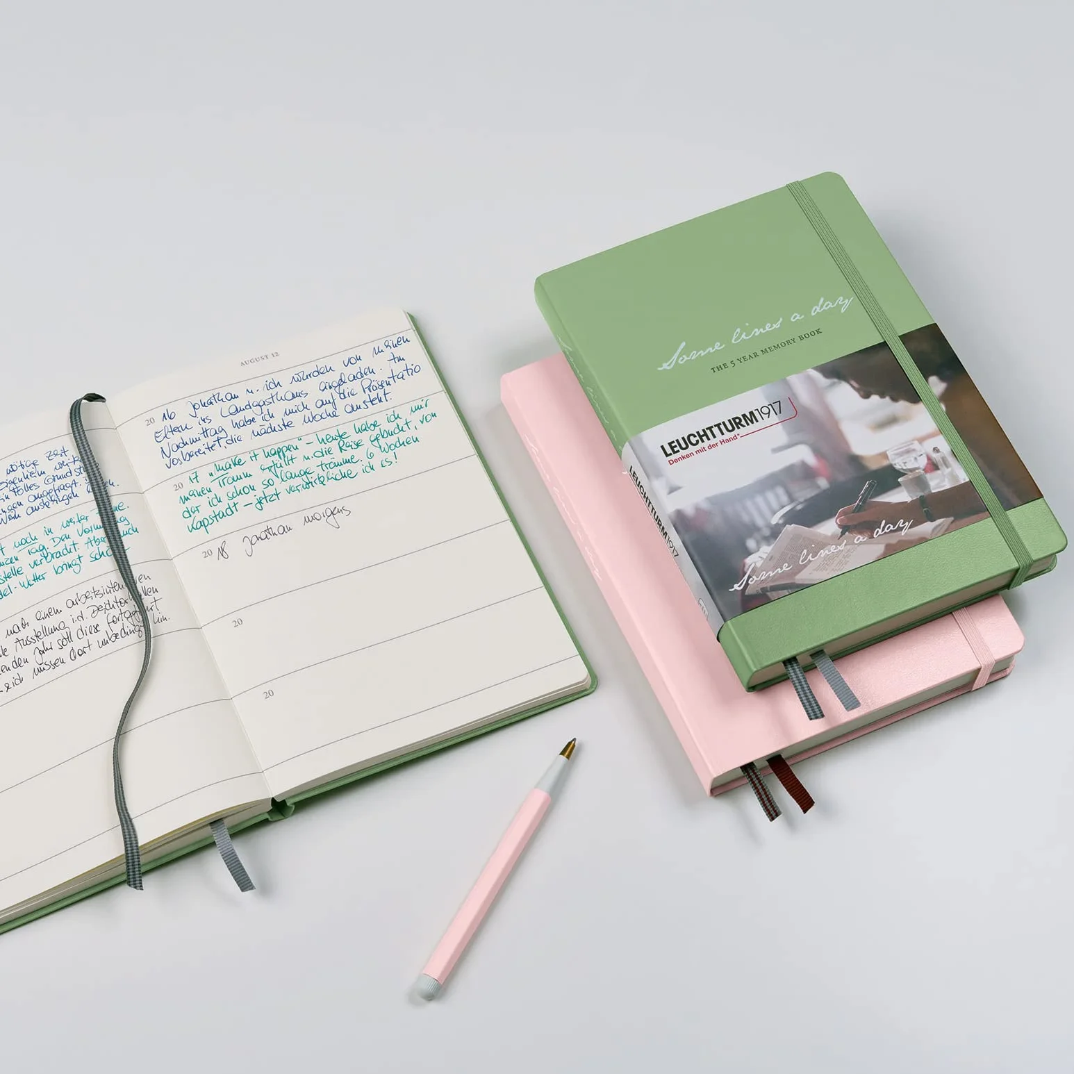 LEUCHTTURM1917 363840 Some Lines A Day 5-Year Book A5 Medio Copertina Rigida Journaling Sage