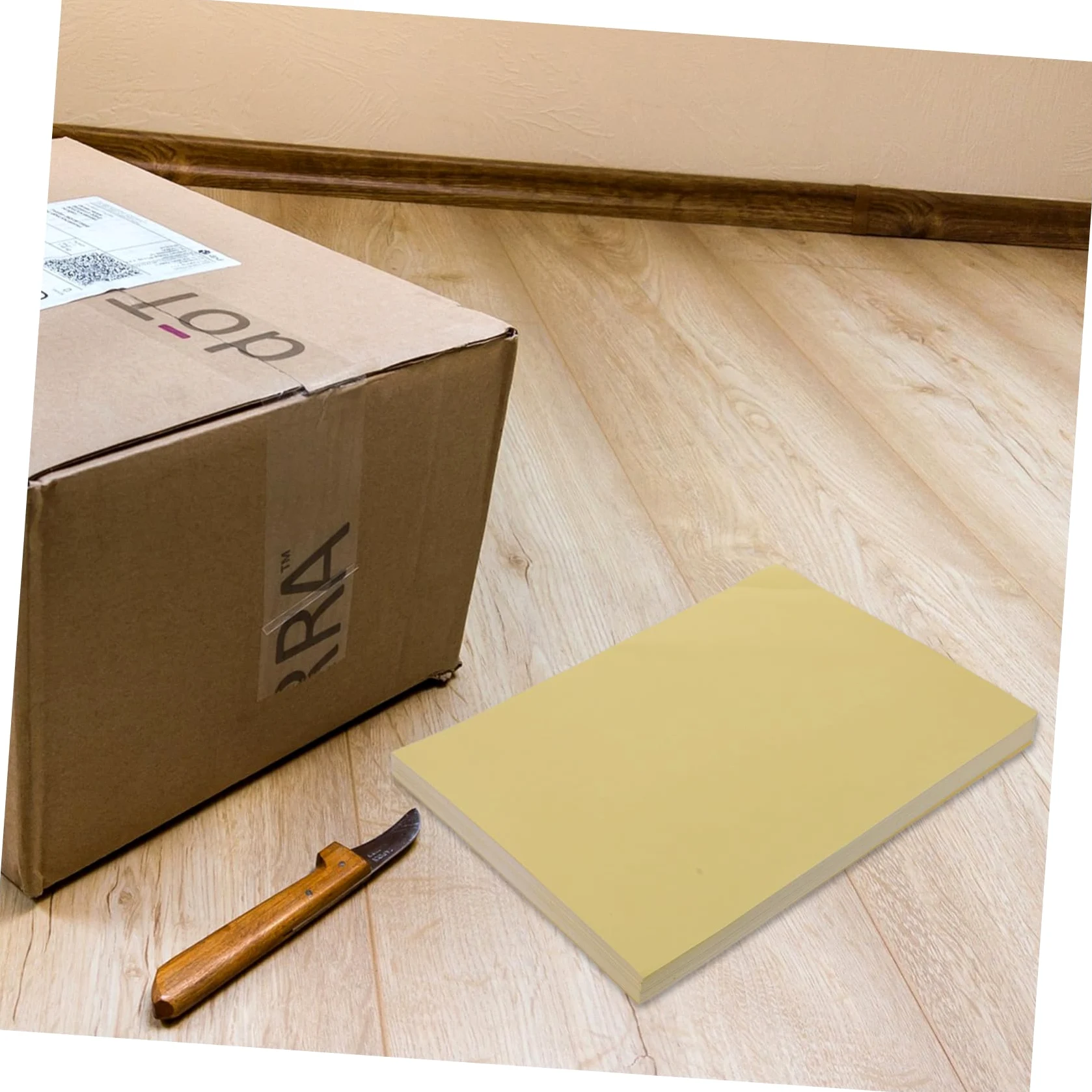 100 fogli Carta Autoadesiva per Stampante Buste Autoadesive per Spedizioni Carta Etichetta Bianca con Colla Resistente e Facile da Scrivere per Ufficio e Progetti Creativi