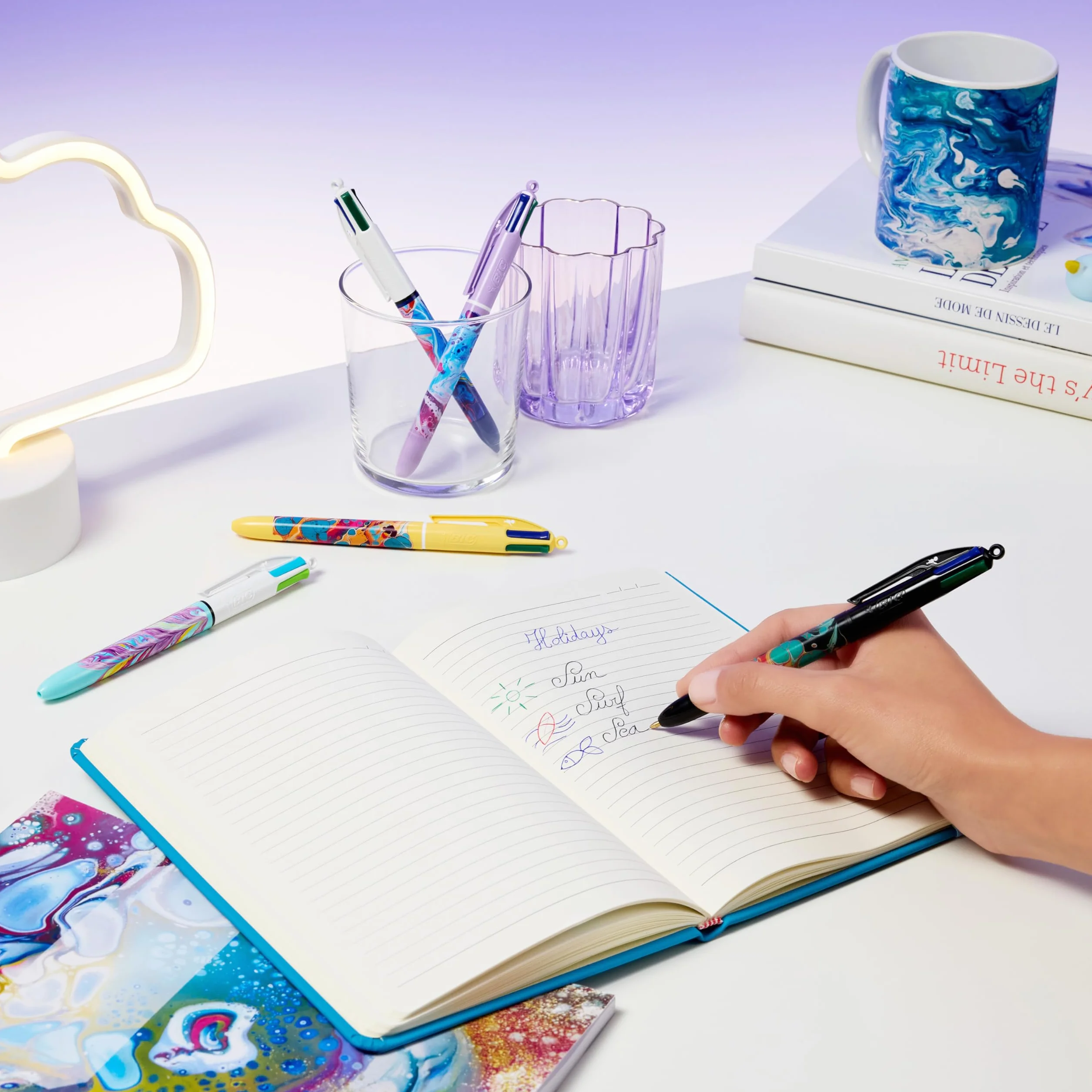 BIC 4 Colori Hydro Dipping Penne Multicolore Set di 5 Penne a Sfera A Scatto Cancelleria