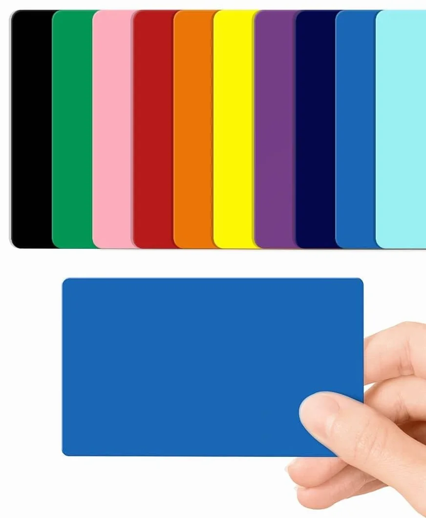 CKB LTD - Confezione da 100 carte di credito in PVC, 760 micron, standard CR80, dimensioni 86 x 54 mm, stampabili, ideali per sovrastampa su qualsiasi stampante desktop per carta d'identità (blu