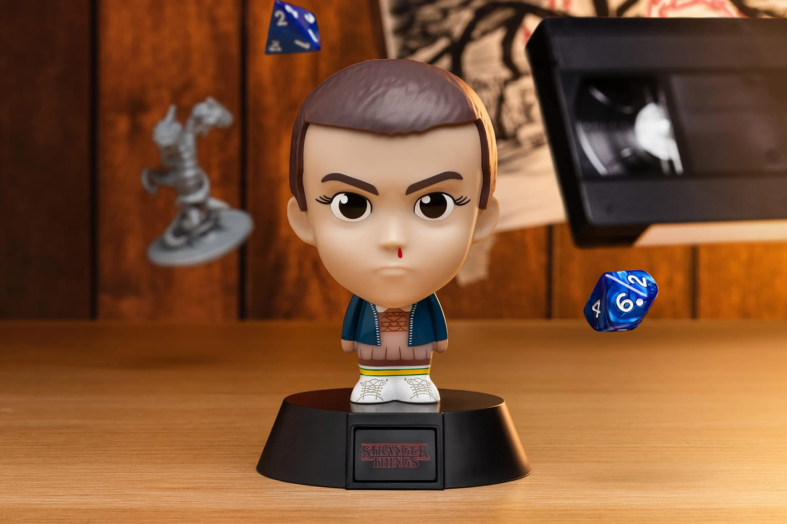 Paladone Stranger Things Eleven Lampada a Soggetto