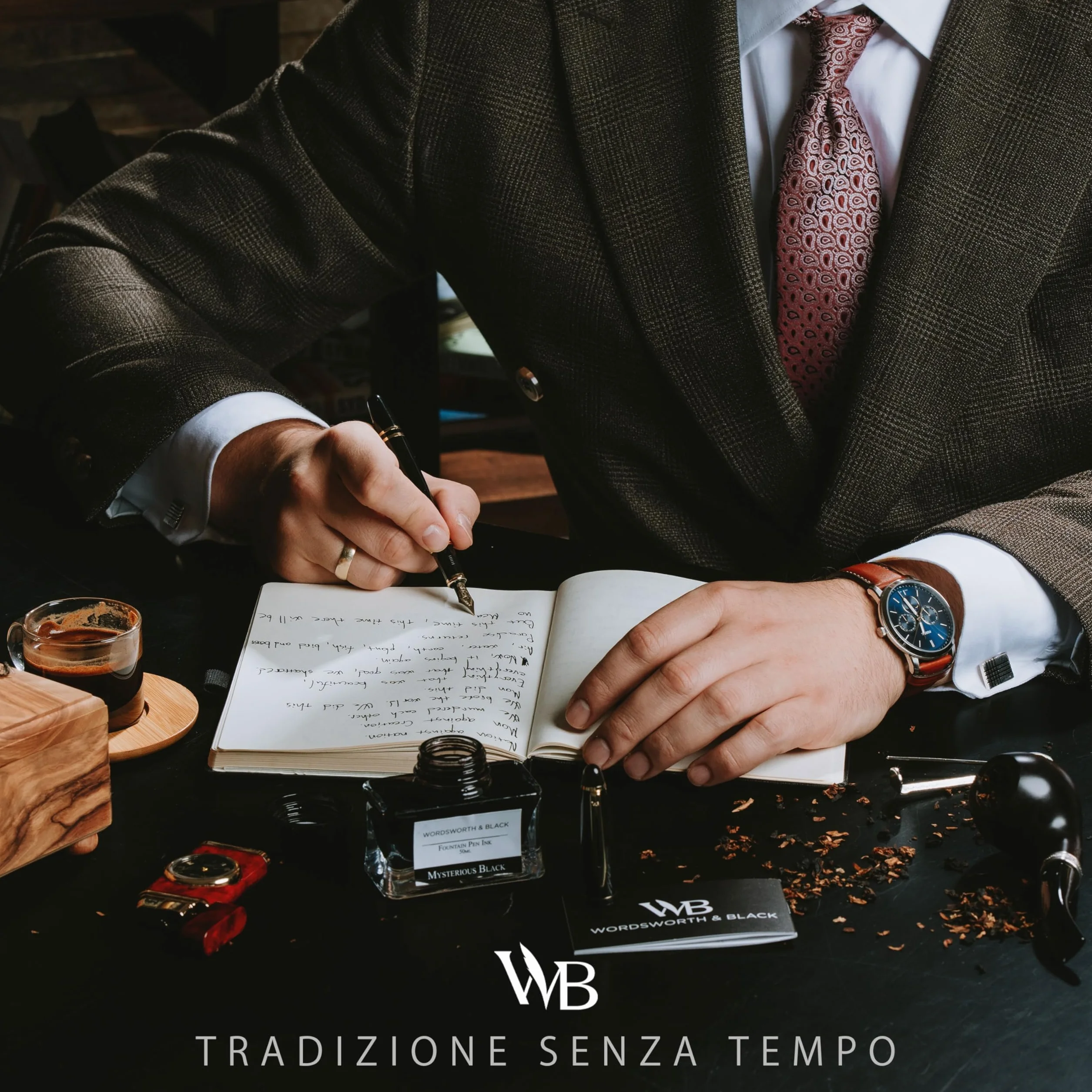 Wordsworth & Black Set di penne stilografiche Majesti [Oro Nero]; pennino medio, scatola regalo, 24 cartucce di inchiostro, convertitore di ricarica, manuale; agenda, set calligrafia