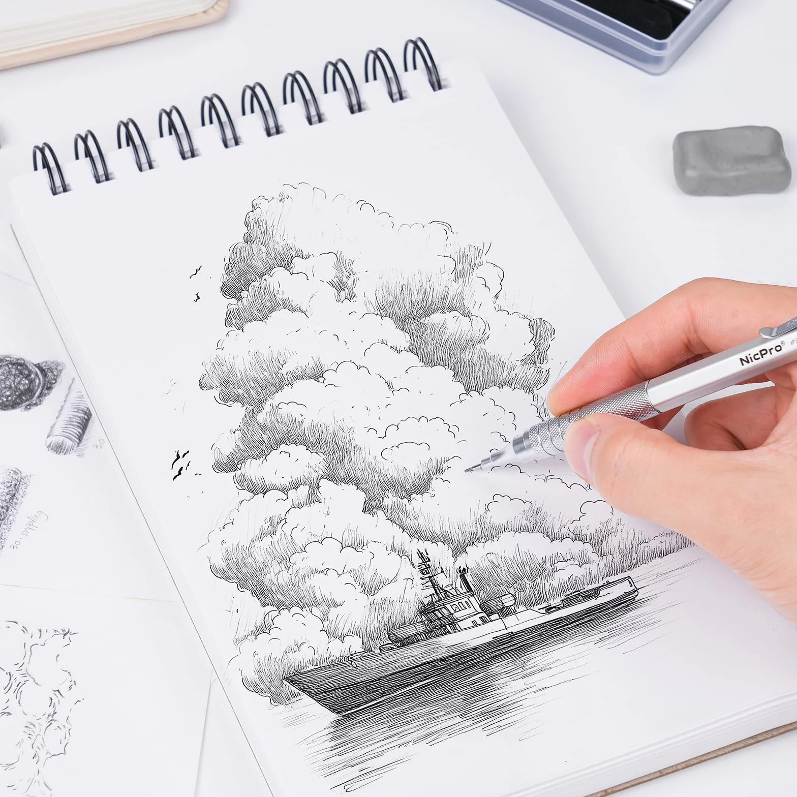 Nicpro 5 Pezzi Matita Meccaniche Set, Art Portamine 0.3-2mm con Ricariche, Temperamatita, Gomma per Disegno Artistico