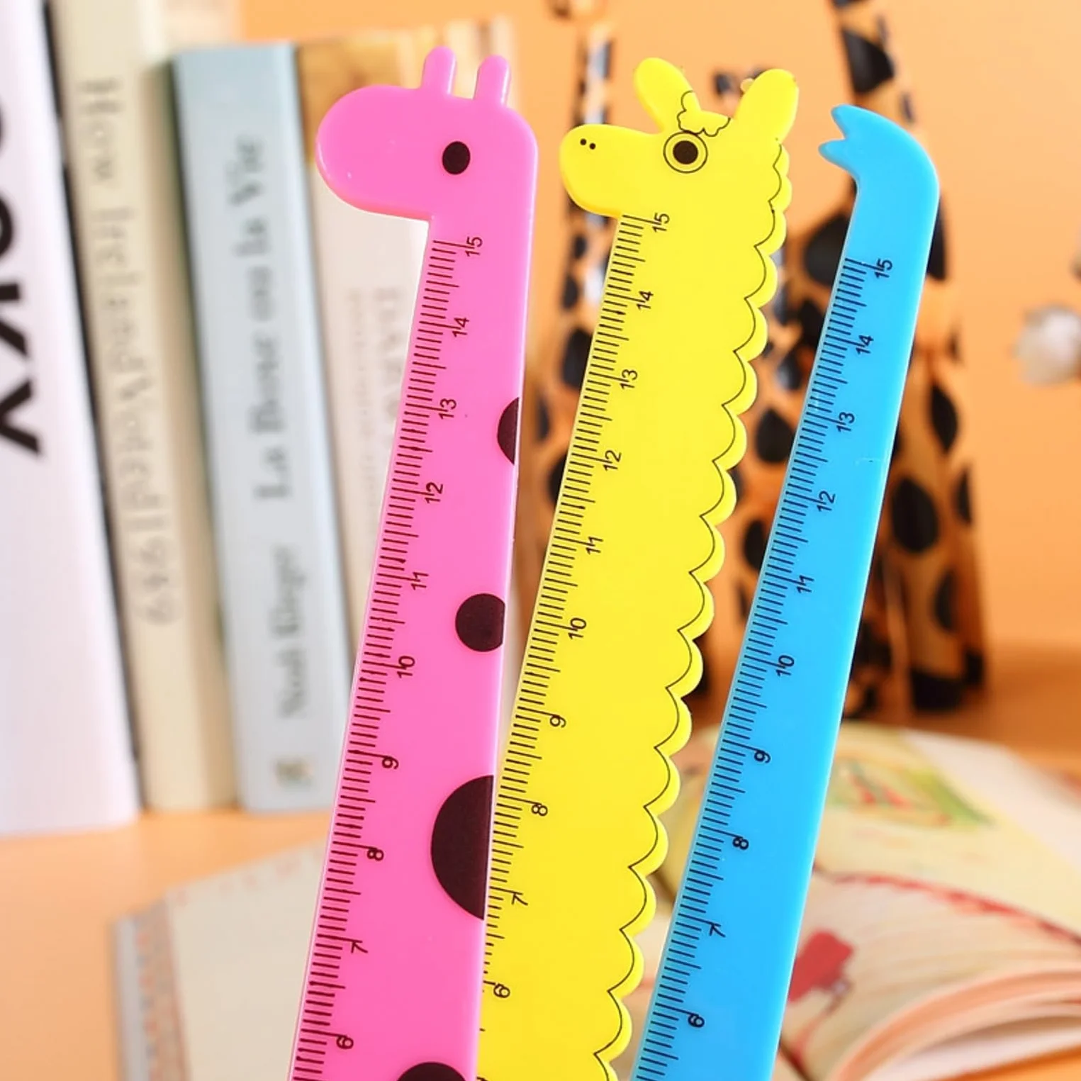 Zestaw 20 righelli a forma di giraffa 15 cm plastica per bambini