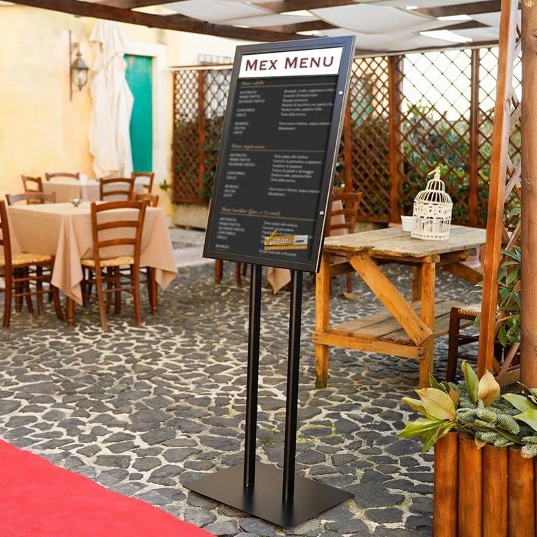 BACHECA ESPOSITORE PORTA MENU DA PAVIMENTO PER ESTERNO FORMATO 4XA4 LOCANDA BAR - NERO - METALLO - MODERNO