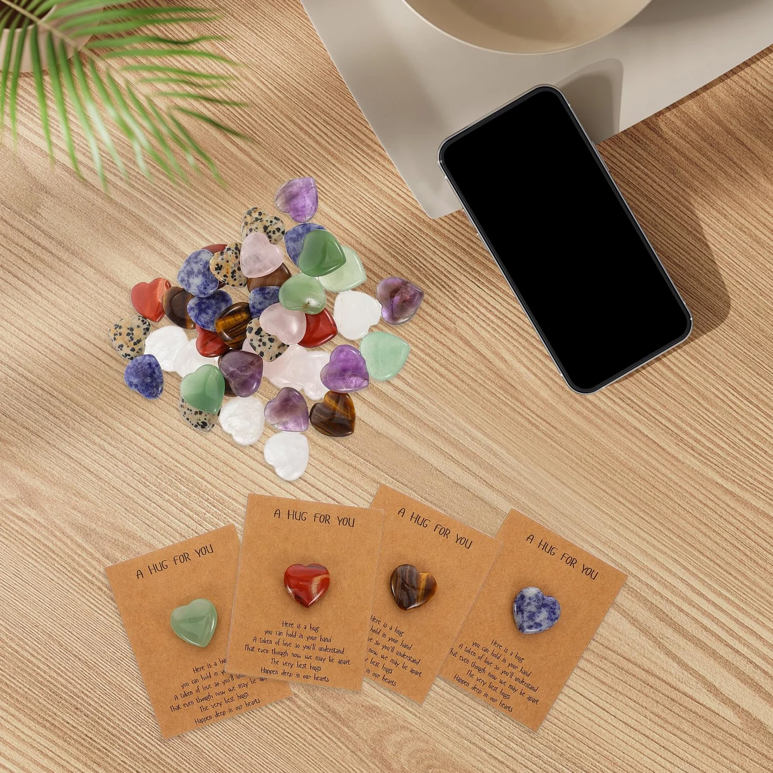 HOMSFOU Biglietti D’auguri con Pietre Naturali a Forma di Cuore 2 Cm, Set da 40 Pezzi per Festa degli Innamorati e Compleanni, Carta Resistente per Scambio Regalo e Decorazione Romantica