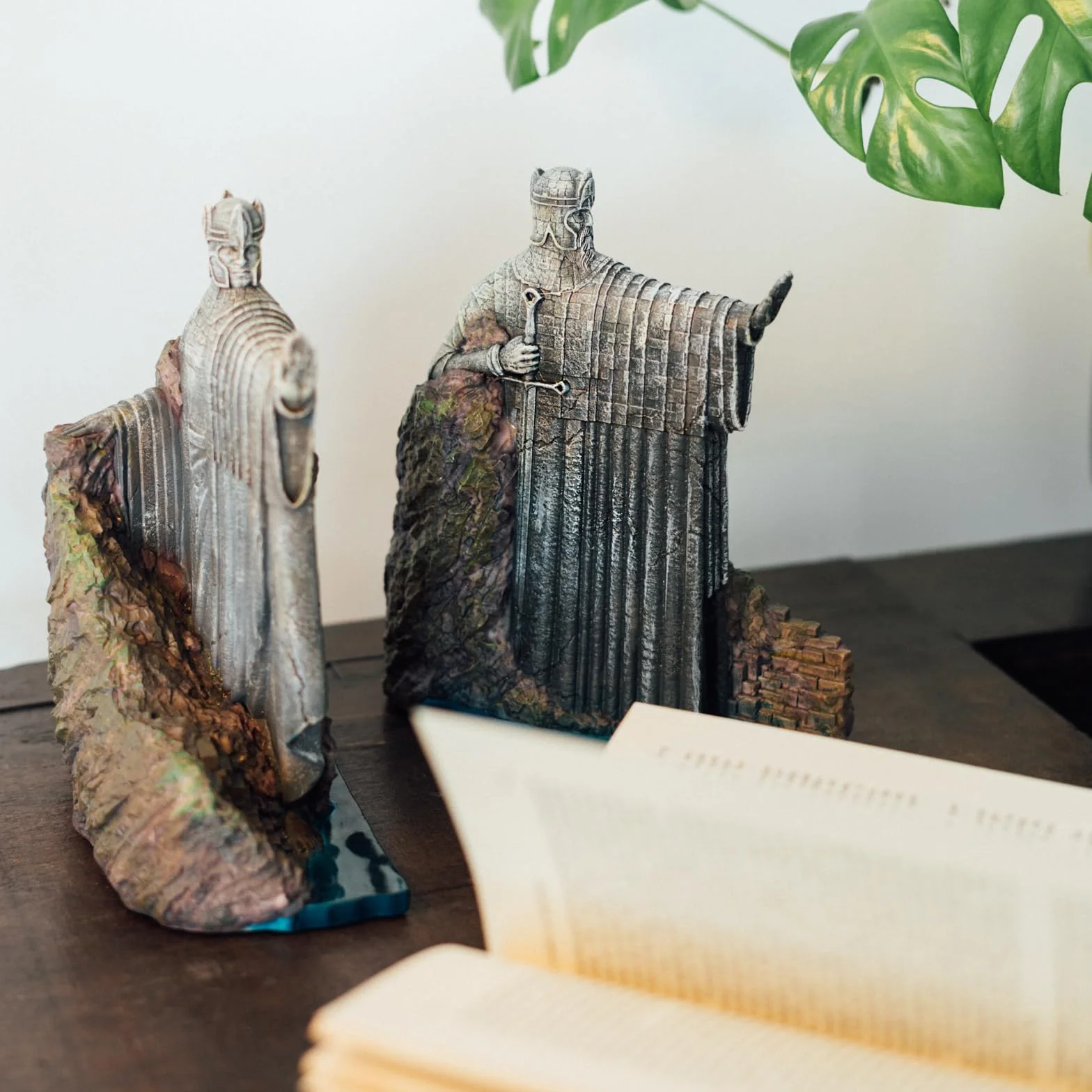 Fermalibri Il Signore degli Anelli Argonath Reggilibri da mensola personalizzato LOTR
