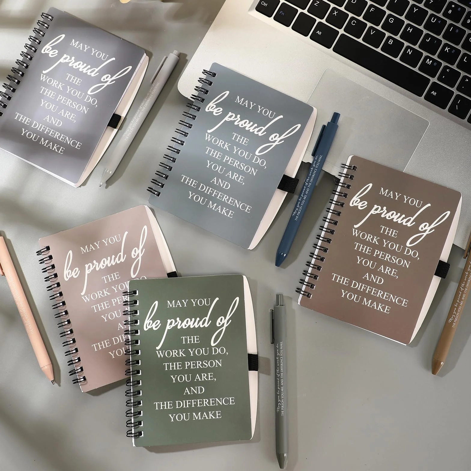 Honoson Set di 30 quaderni di apprezzamento per i dipendenti, con penna a sfera, mini quaderno a spirale ispirazione, regalo di ringraziamento per Natale, per dipendenti, colleghi, insegnanti (colore