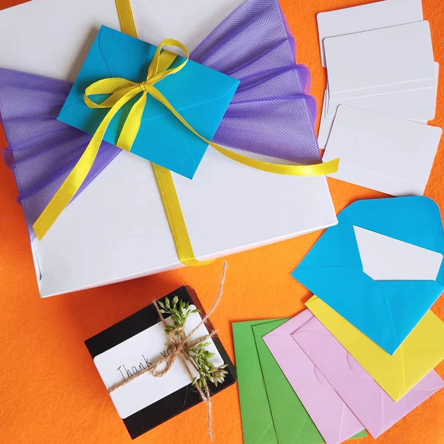 Mini Buste 50 Pezzi Colorate con Biglietti Vuoti per Matrimoni Compleanno Feste Regali