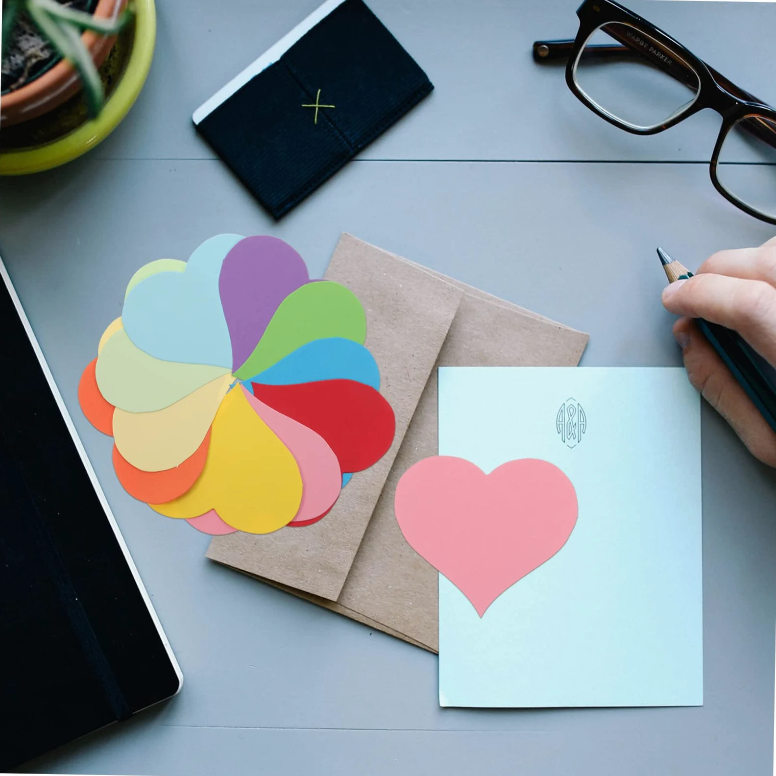 STOBOK 300 Pz Carta d'amore appunti appunti Carino adesivi biglietti d'auguri etichette blocco note a cuore promemoria appiccicosi A forma di cuore inceppamento della carta foglio bianco
