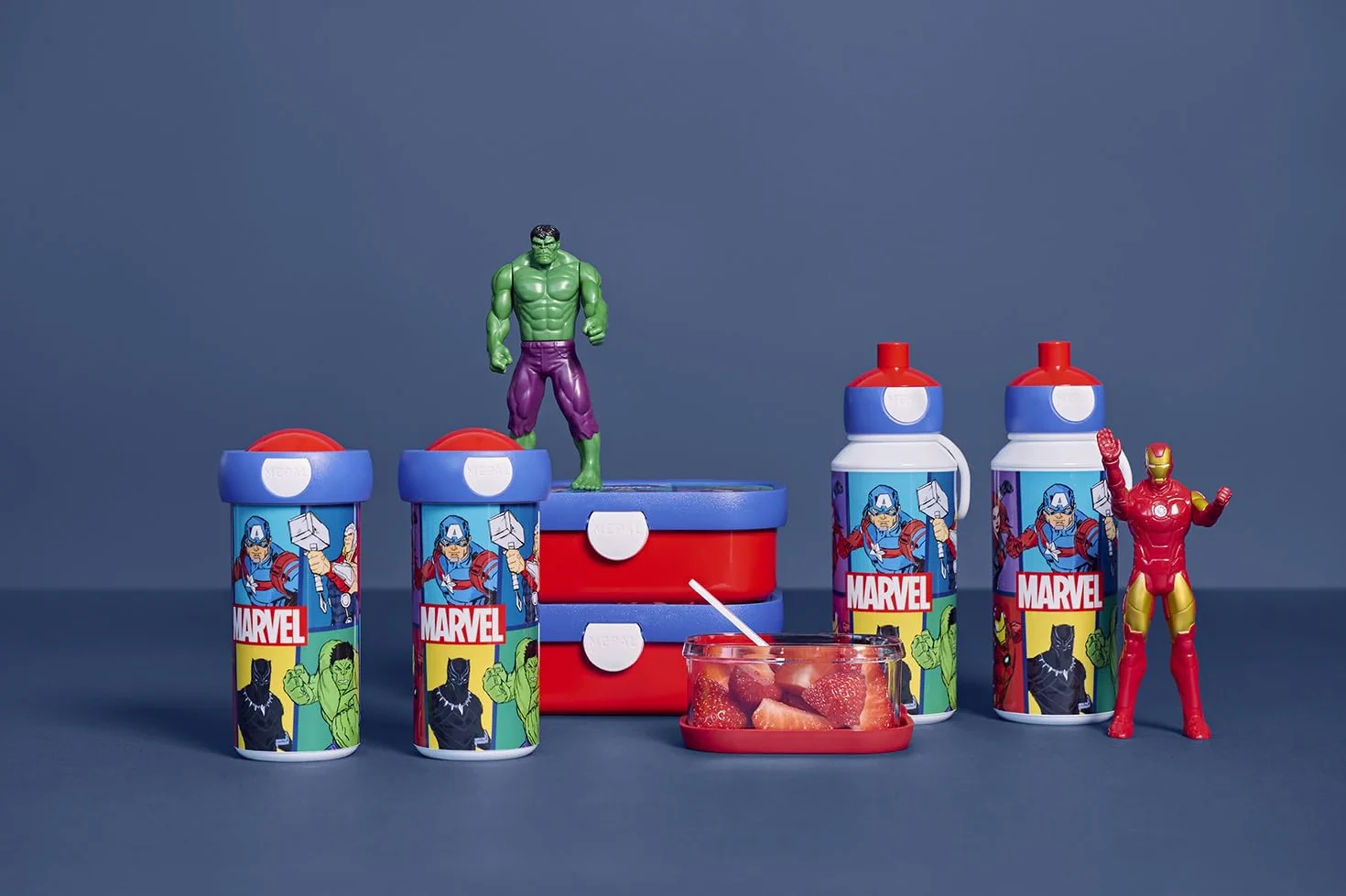 Mepal - Set Pranzo Campus per Bambini con Borraccia Pop-up e Porta Pranzo - Per la Scuola o le Gite - Privo di BPA - 400 ml + 750 ml - Avengers