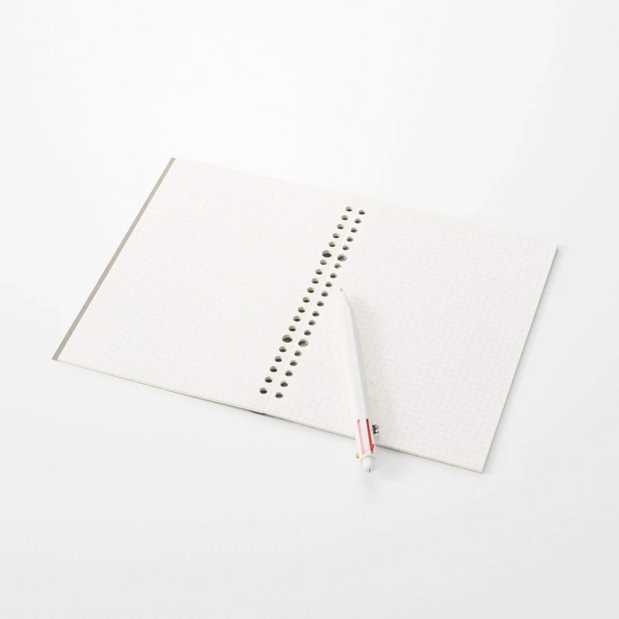 MUJI Quaderno a fogli sfusi rimovibili A5 a quadretti 5 mm 50 fogli