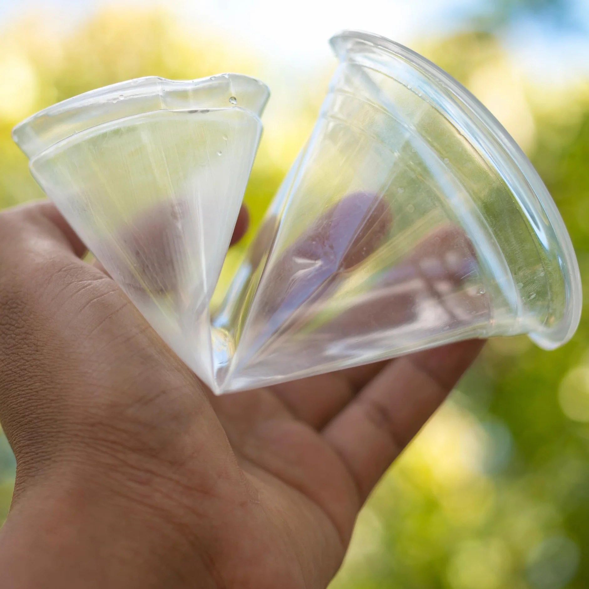 AIOS 50 bicchieri da asporto in PET 400 ml con coperchio