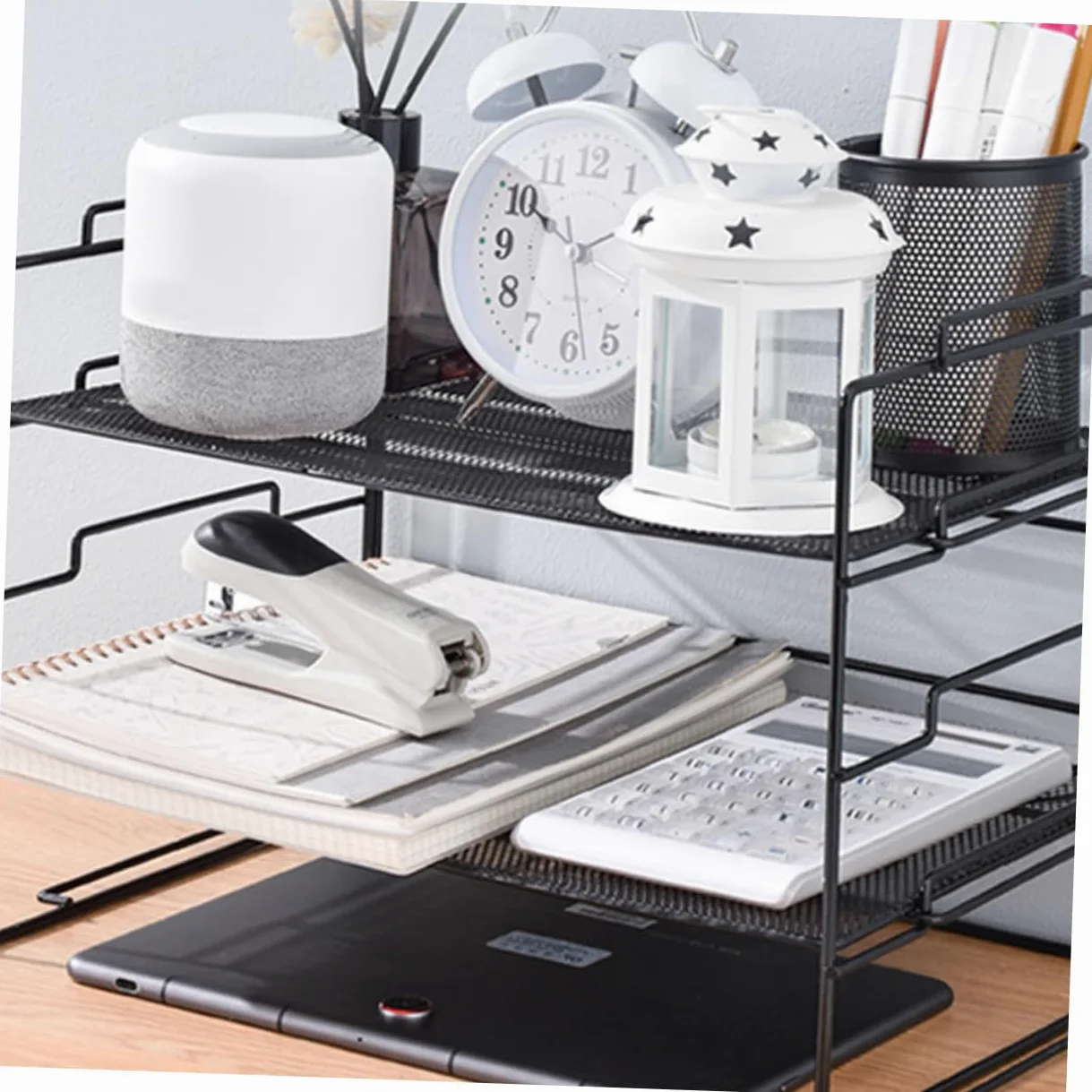 Organizer Documenti da Scrivania a 4 Livelli in Metallo Nero | Struttura Minimal Semplice e Stilosa, Uso in Ufficio per Ordinare e Catalogare Fogli