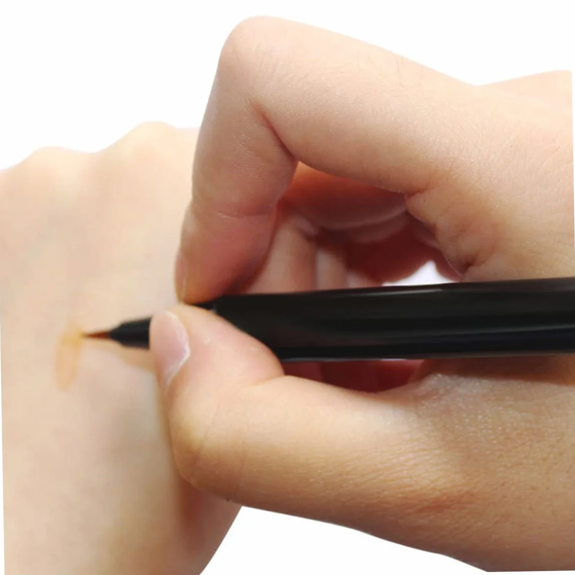 Penna Correttore per Macchie e Cicatrici da Vitiligine a Lunga Durata - Stick per Trucco Mimetico Naturale