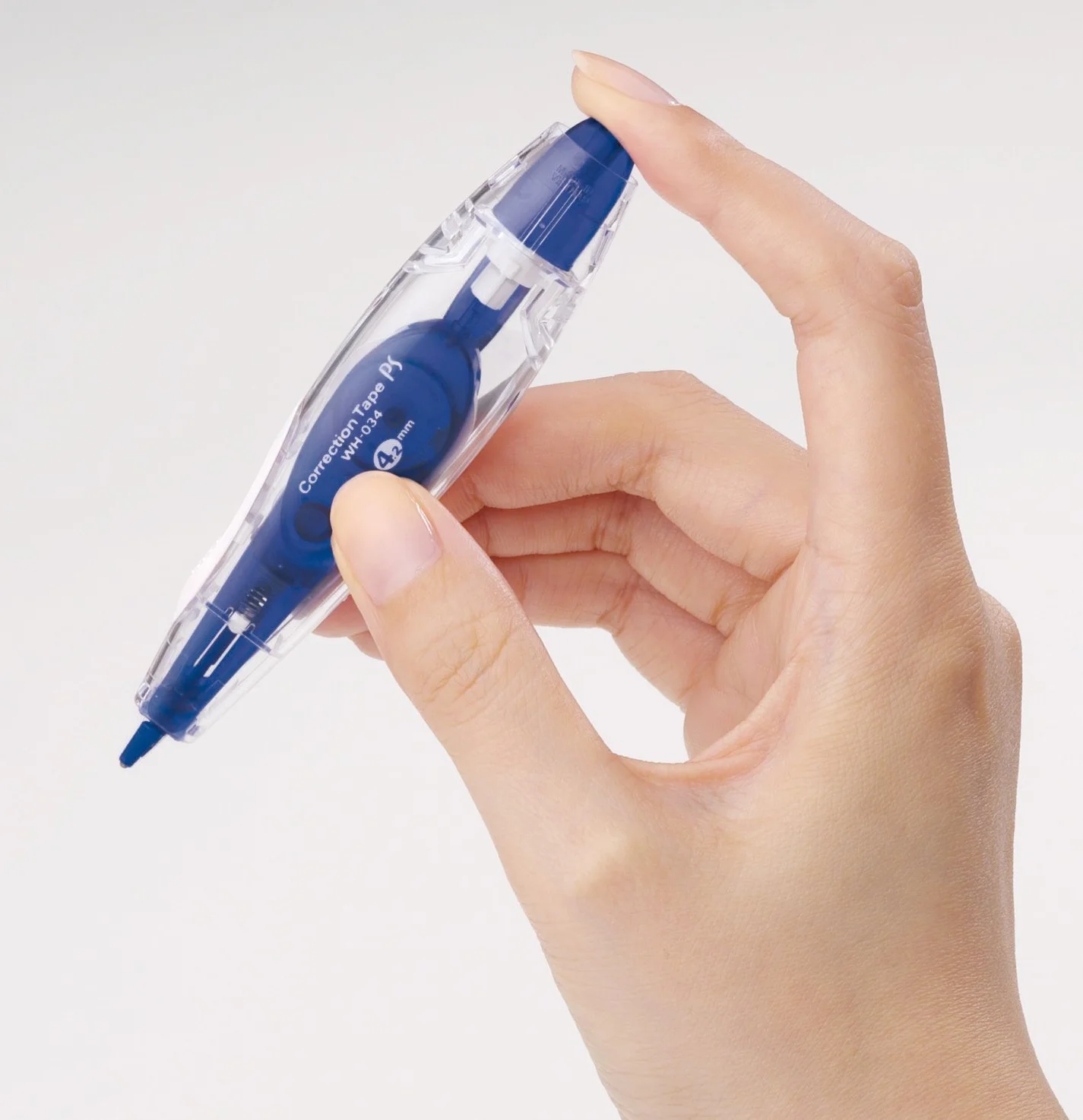 PLUS Japan Correttore roller PS penna tascabile blu 6 m x 4,2 mm