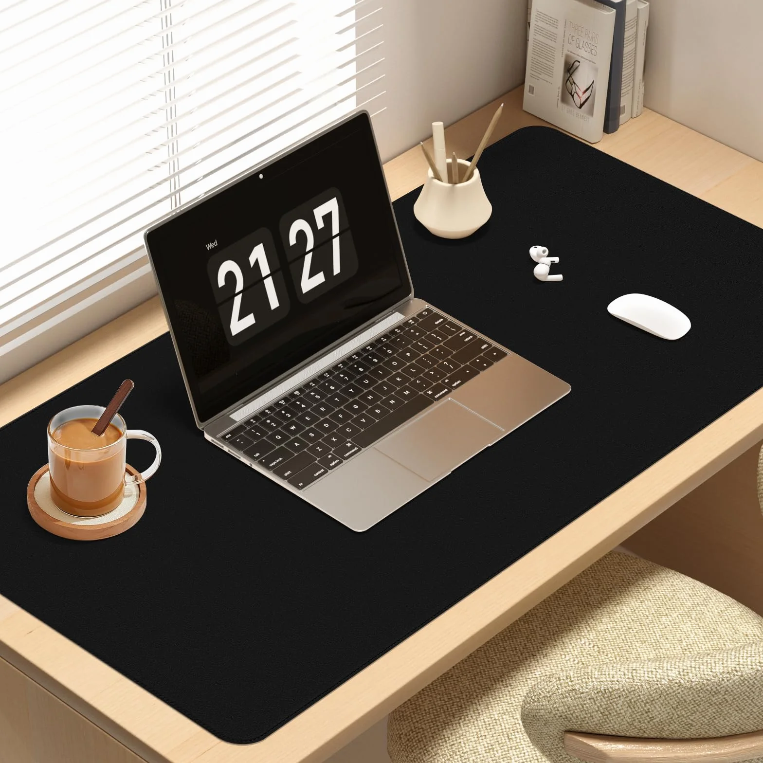 Vicwe Tappetino da Scrivania, 120 x 60 cm in Pelle PU, Antiscivolo, Multifunzionale, Tappetino per Mouse per Ufficio e Laptop, Protettivo per Scrivania per Ufficio/Casa (Nero)