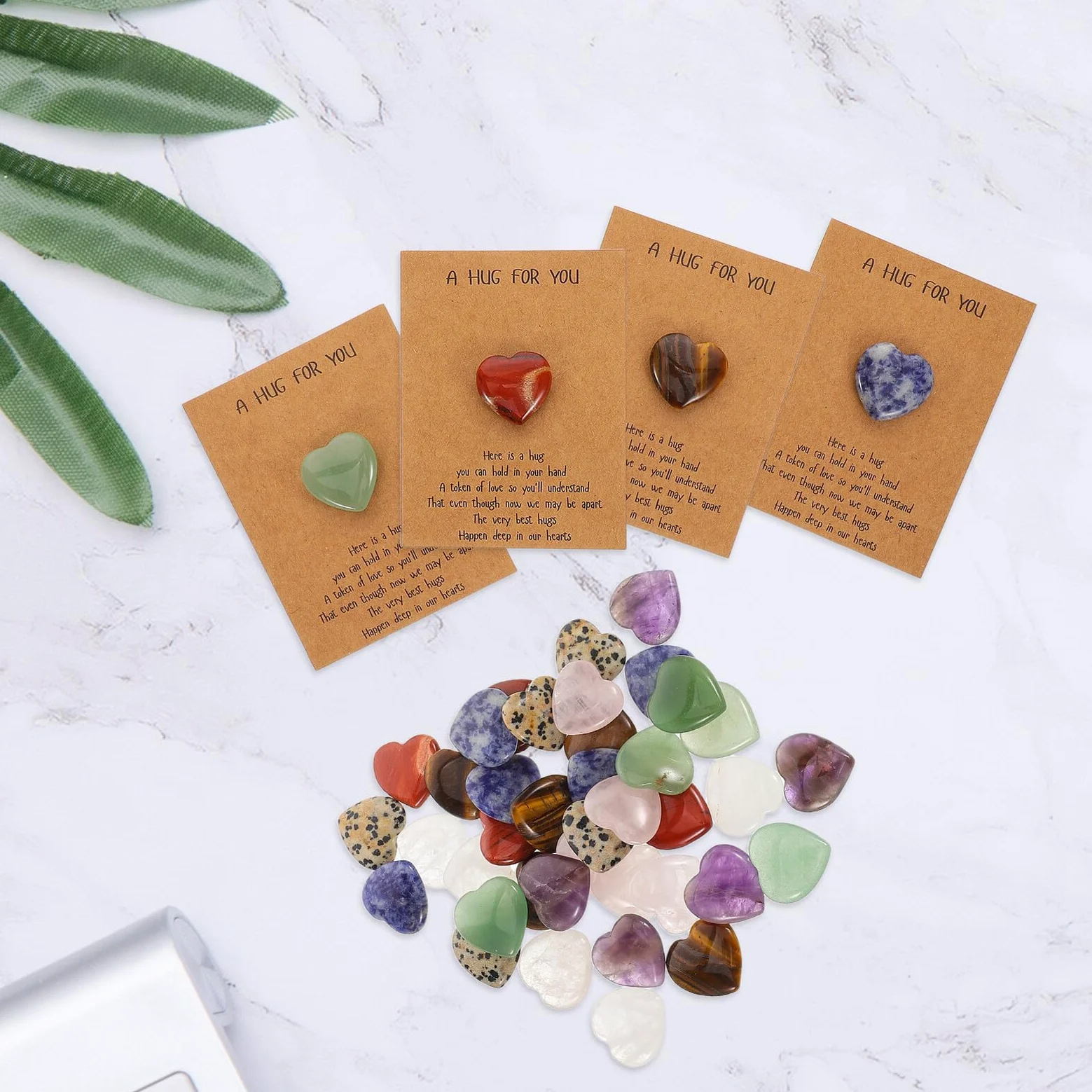 MAGICLULU Set da 40 Biglietti D’Auguri con Pietre Naturali a Forma di Cuore 2Cm Carte Regalo per Compleanni e Bomboniere Festa Romantica Decorazioni per Regali e Scambi Festivi
